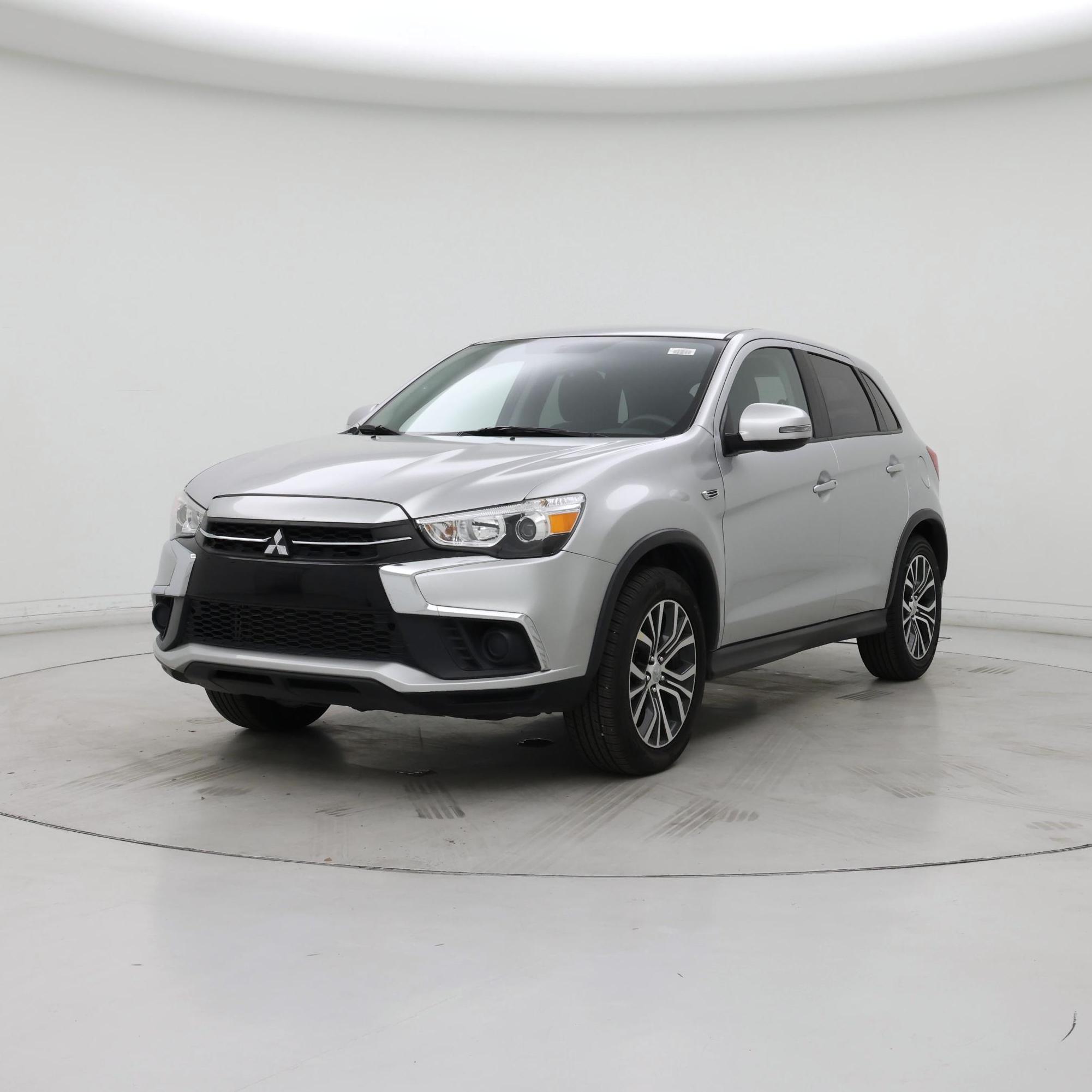 Thumbnail: 2018 Mitsubishi Outlander Sport - 4