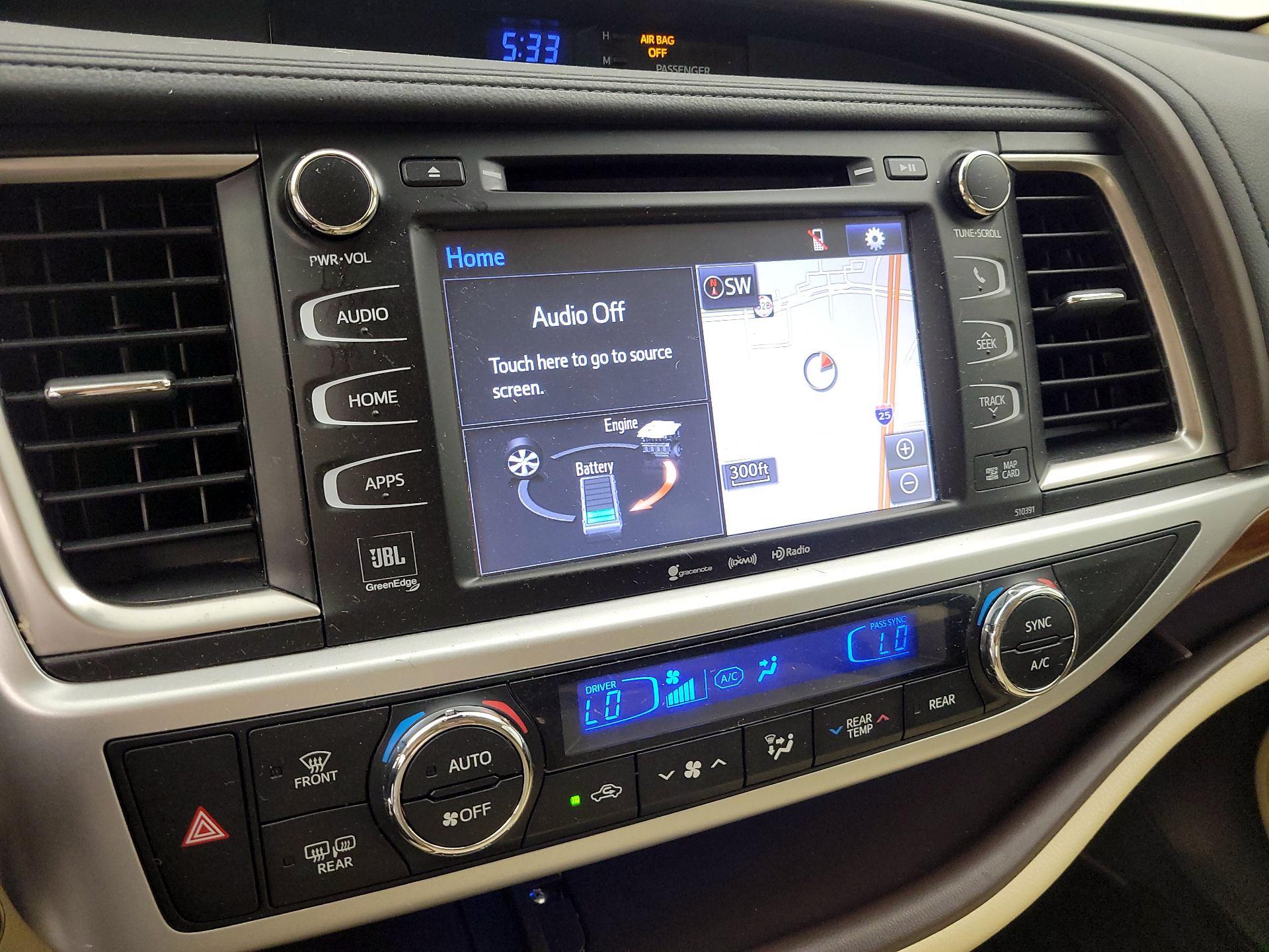 Thumbnail: 2019 Toyota Highlander - 13