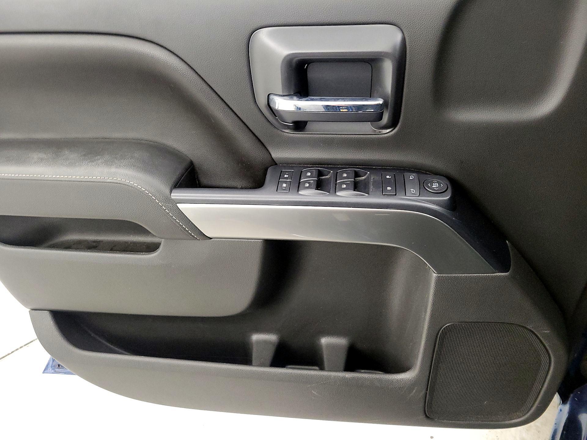 Thumbnail: 2016 Chevrolet Silverado 1500 - 12