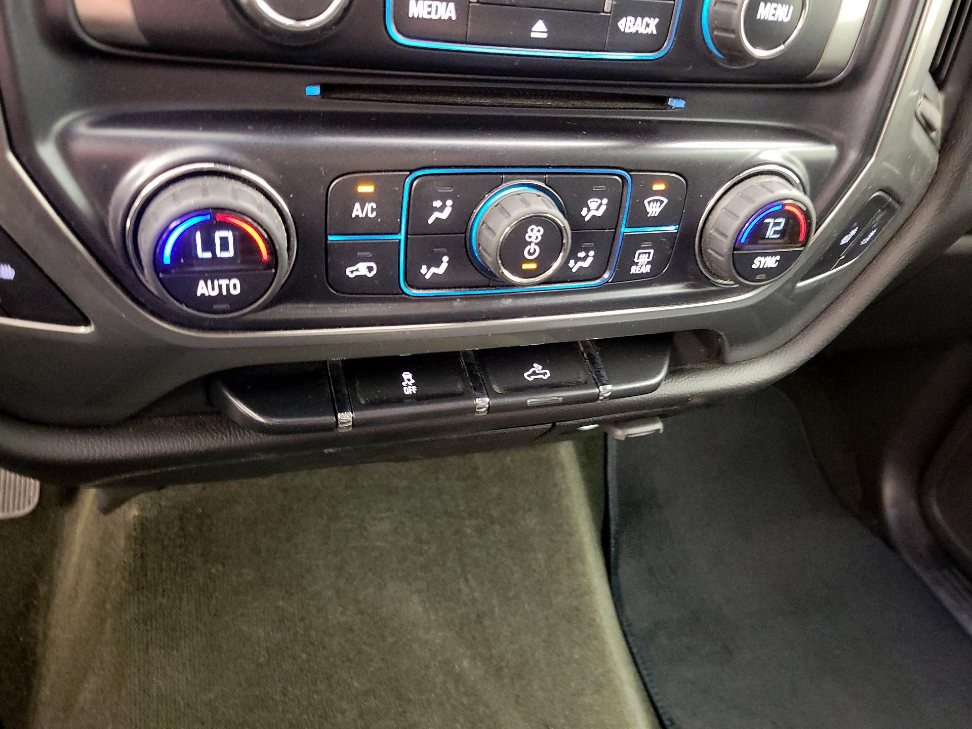 Thumbnail: 2016 Chevrolet Silverado 1500 - 14