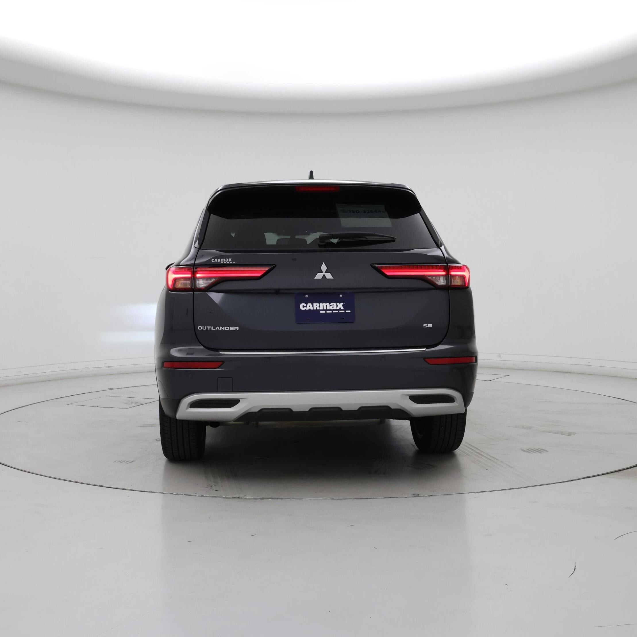 Thumbnail: 2024 Mitsubishi Outlander - 6