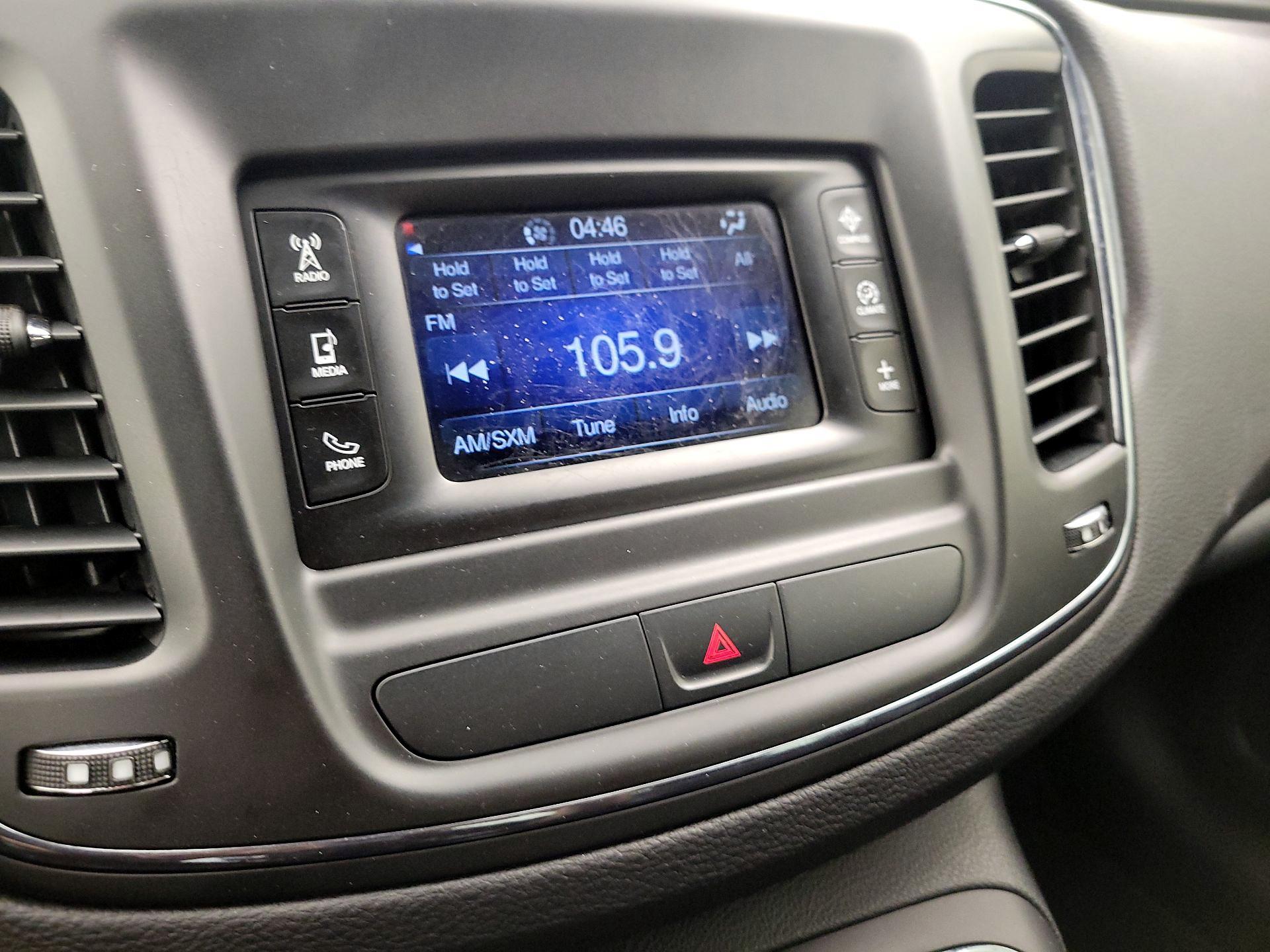 Thumbnail: 2015 Chrysler 200 - 14