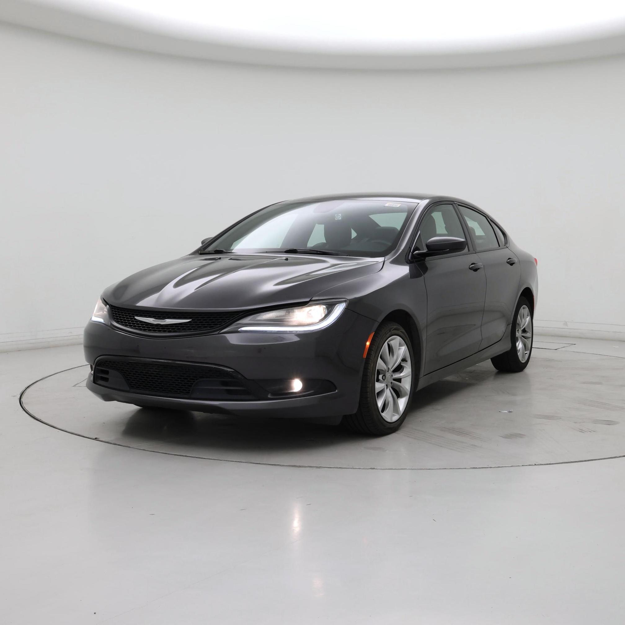 Thumbnail: 2015 Chrysler 200 - 4