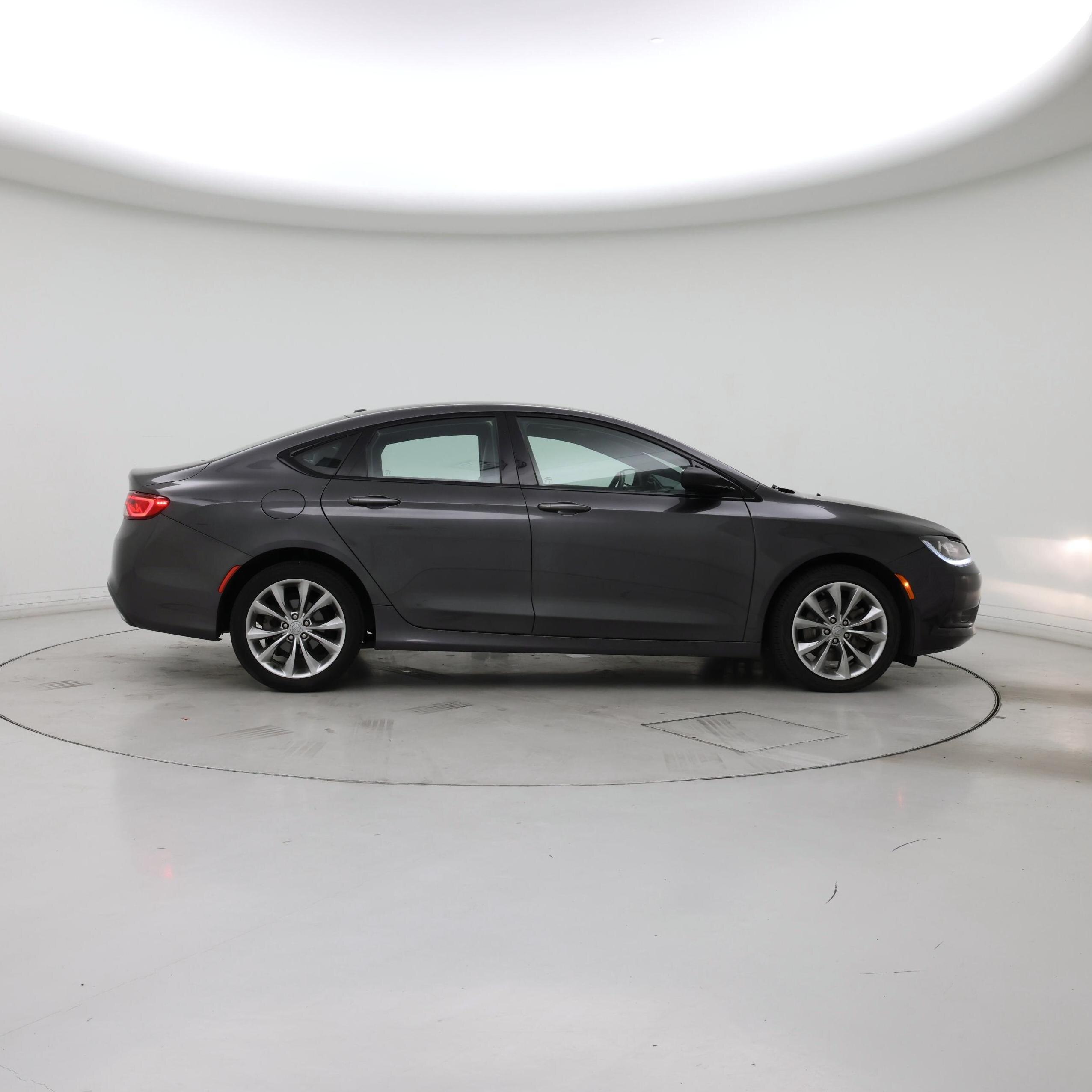 Thumbnail: 2015 Chrysler 200 - 7