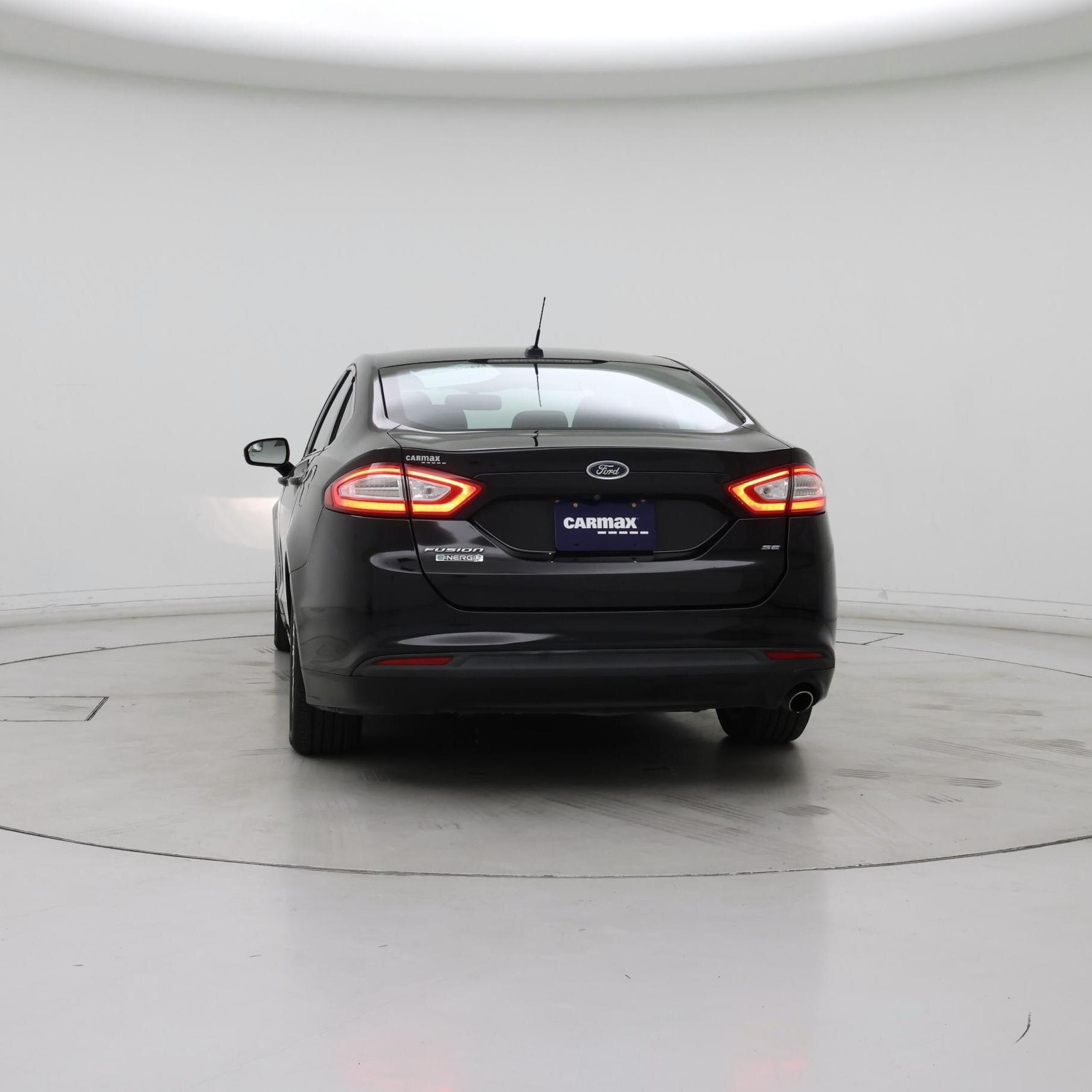 Thumbnail: 2016 Ford Fusion - 6