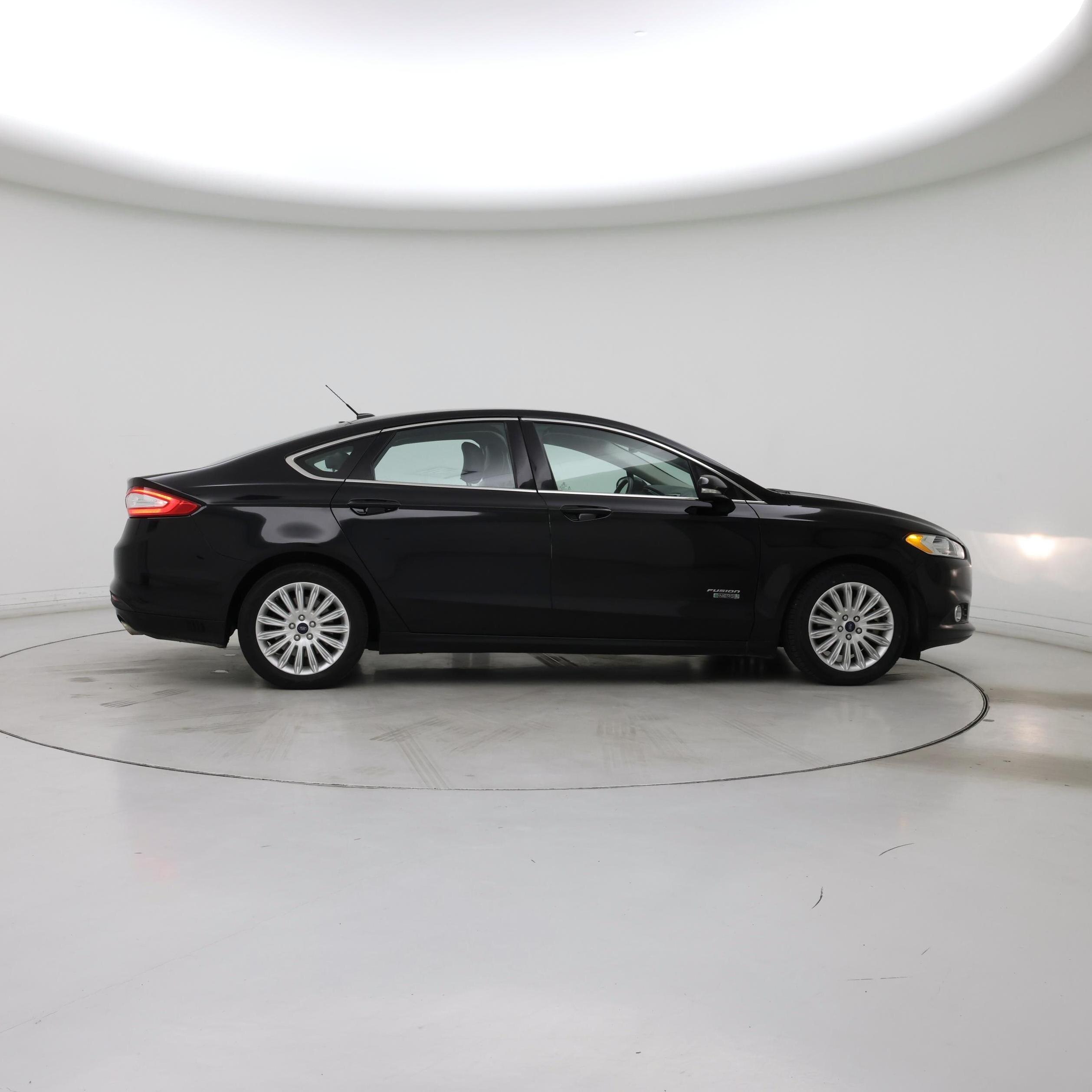 Thumbnail: 2016 Ford Fusion - 7