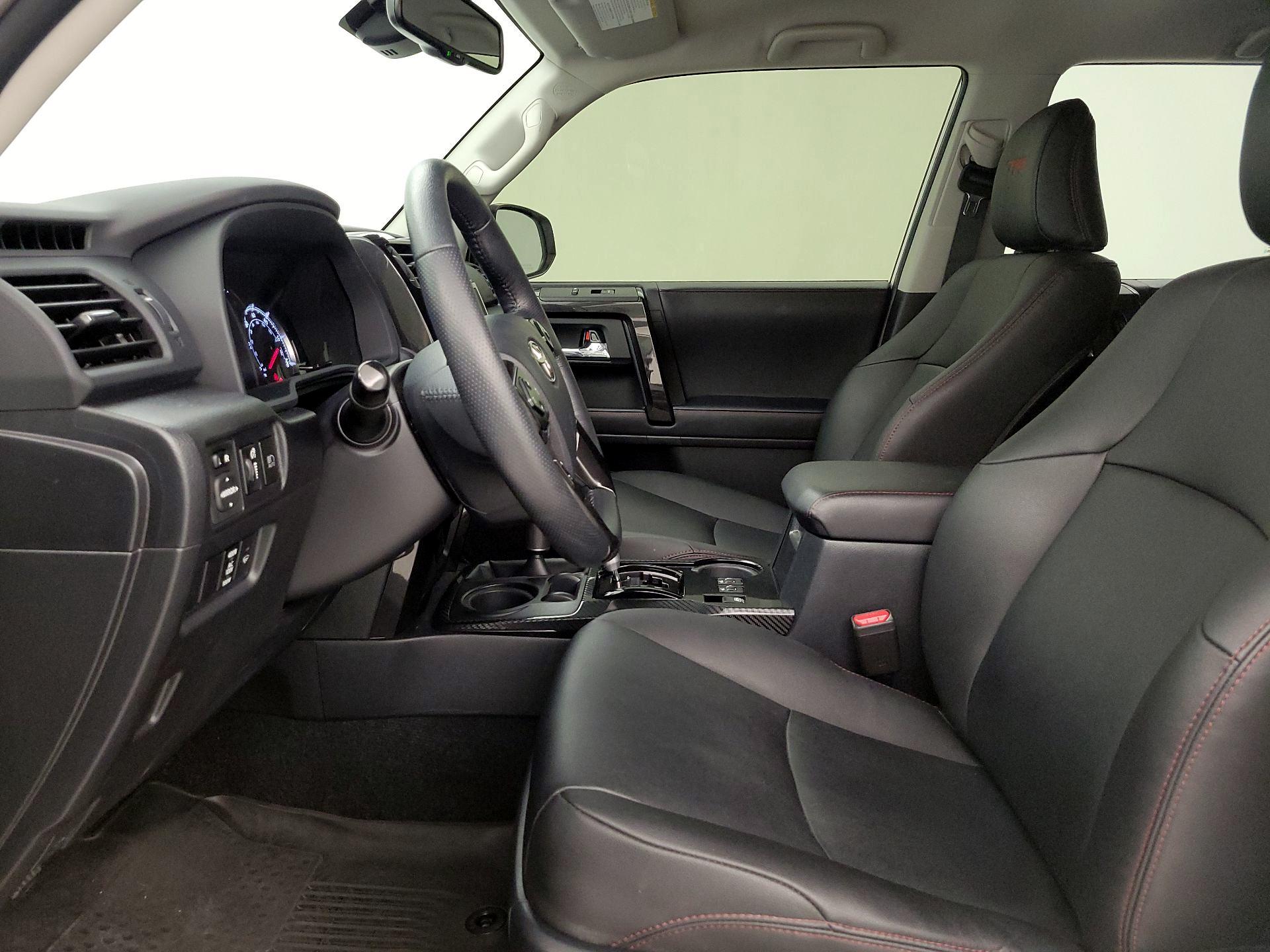 Thumbnail: 2023 Toyota 4Runner - 11