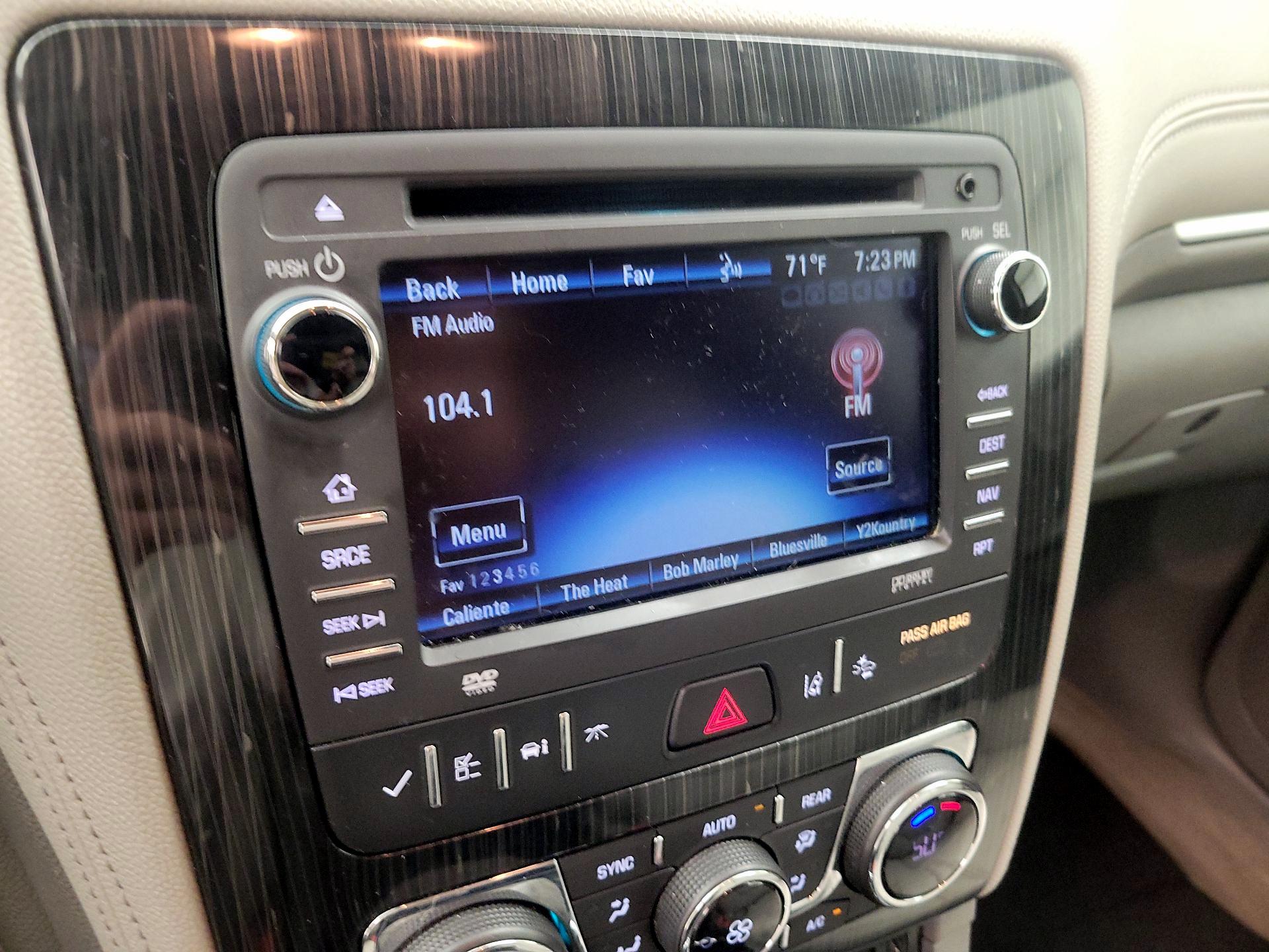 Thumbnail: 2016 Chevrolet Traverse - 13