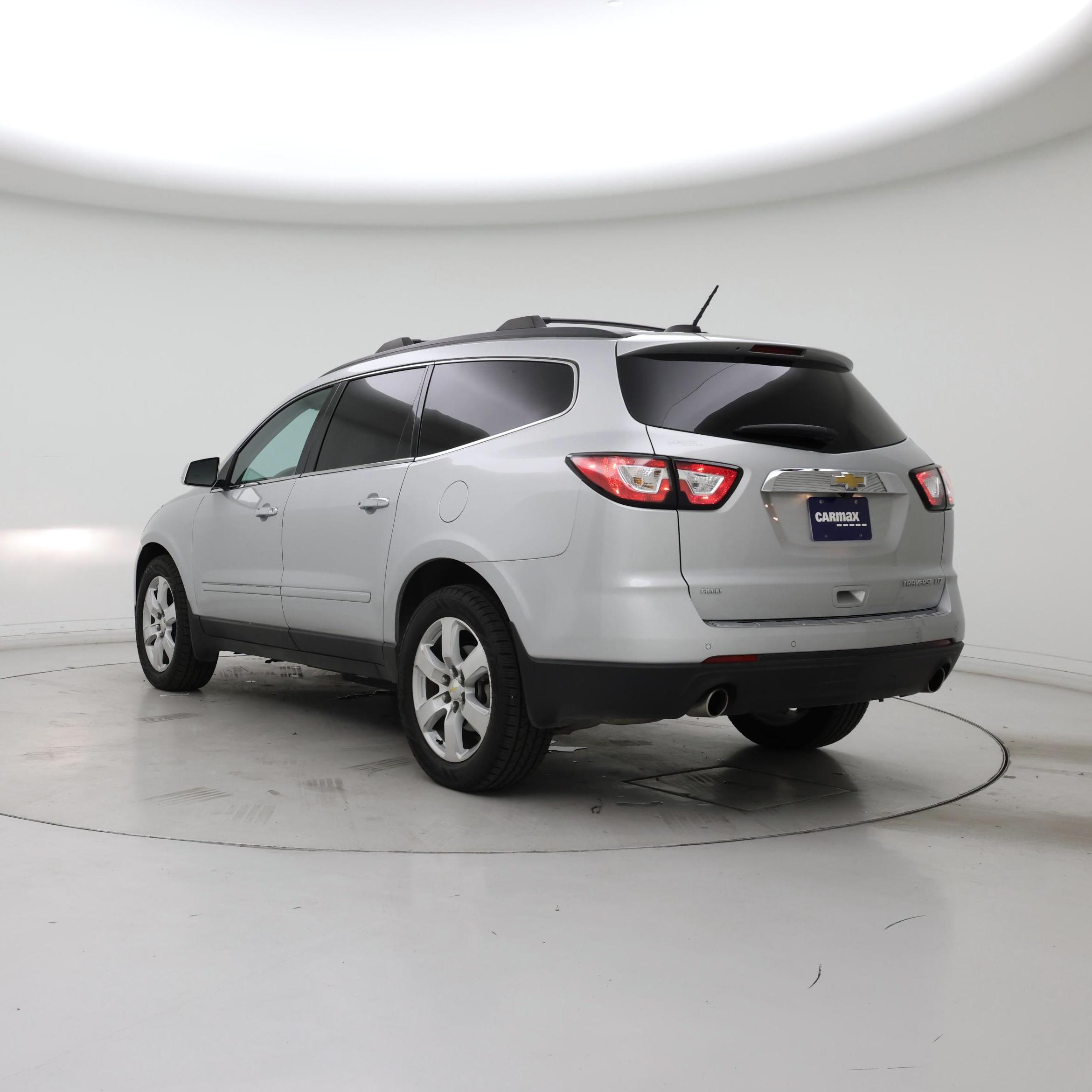 Thumbnail: 2016 Chevrolet Traverse - 2