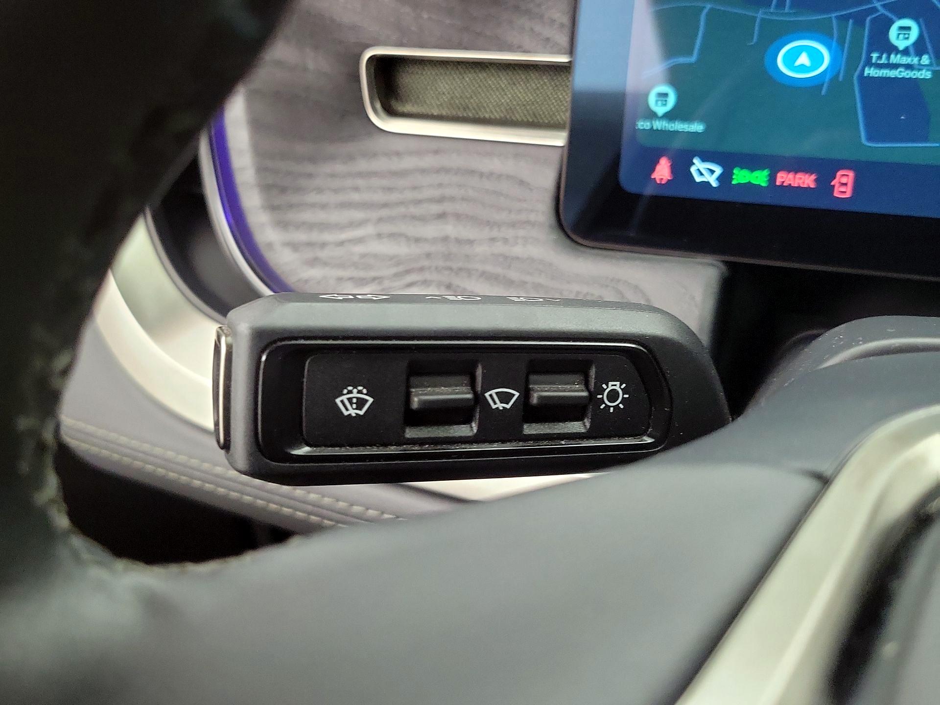 Thumbnail: 2023 Rivian R1T - 13