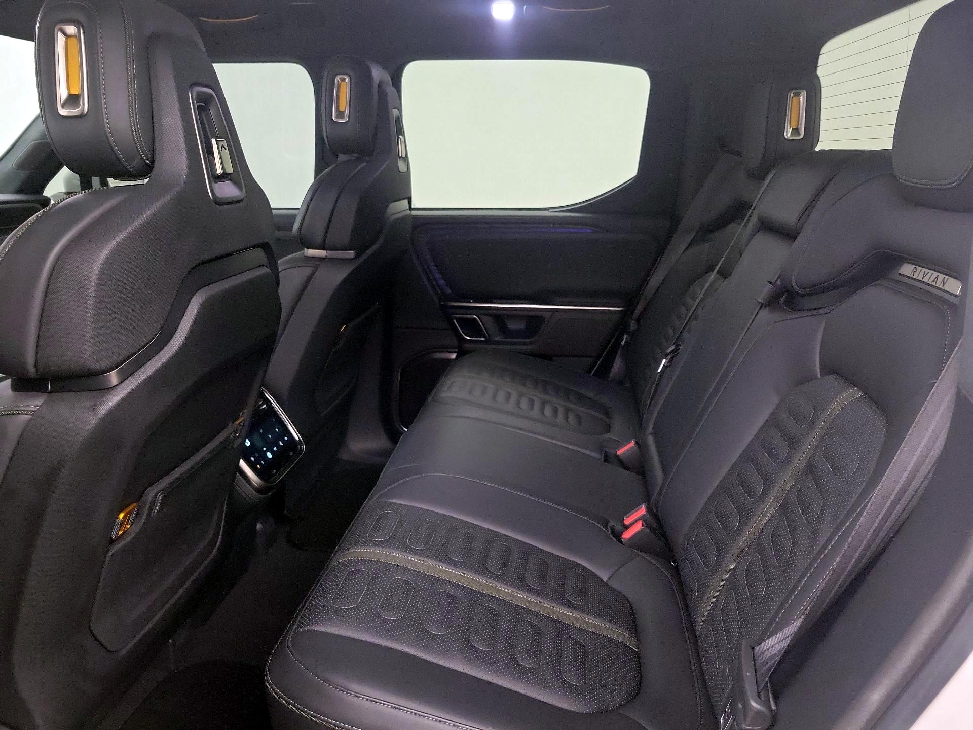 Thumbnail: 2023 Rivian R1T - 20