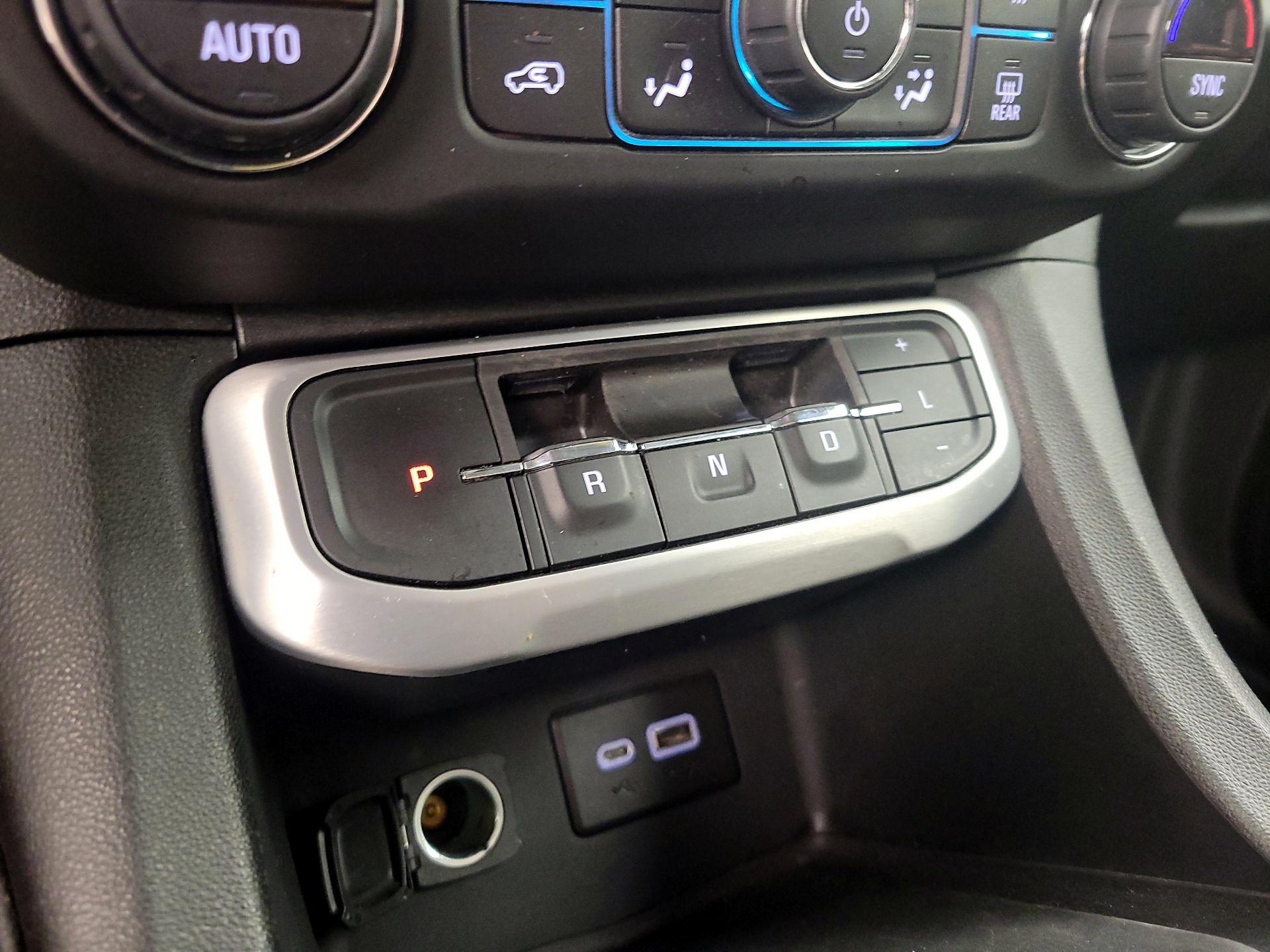 Thumbnail: 2020 GMC Acadia - 17