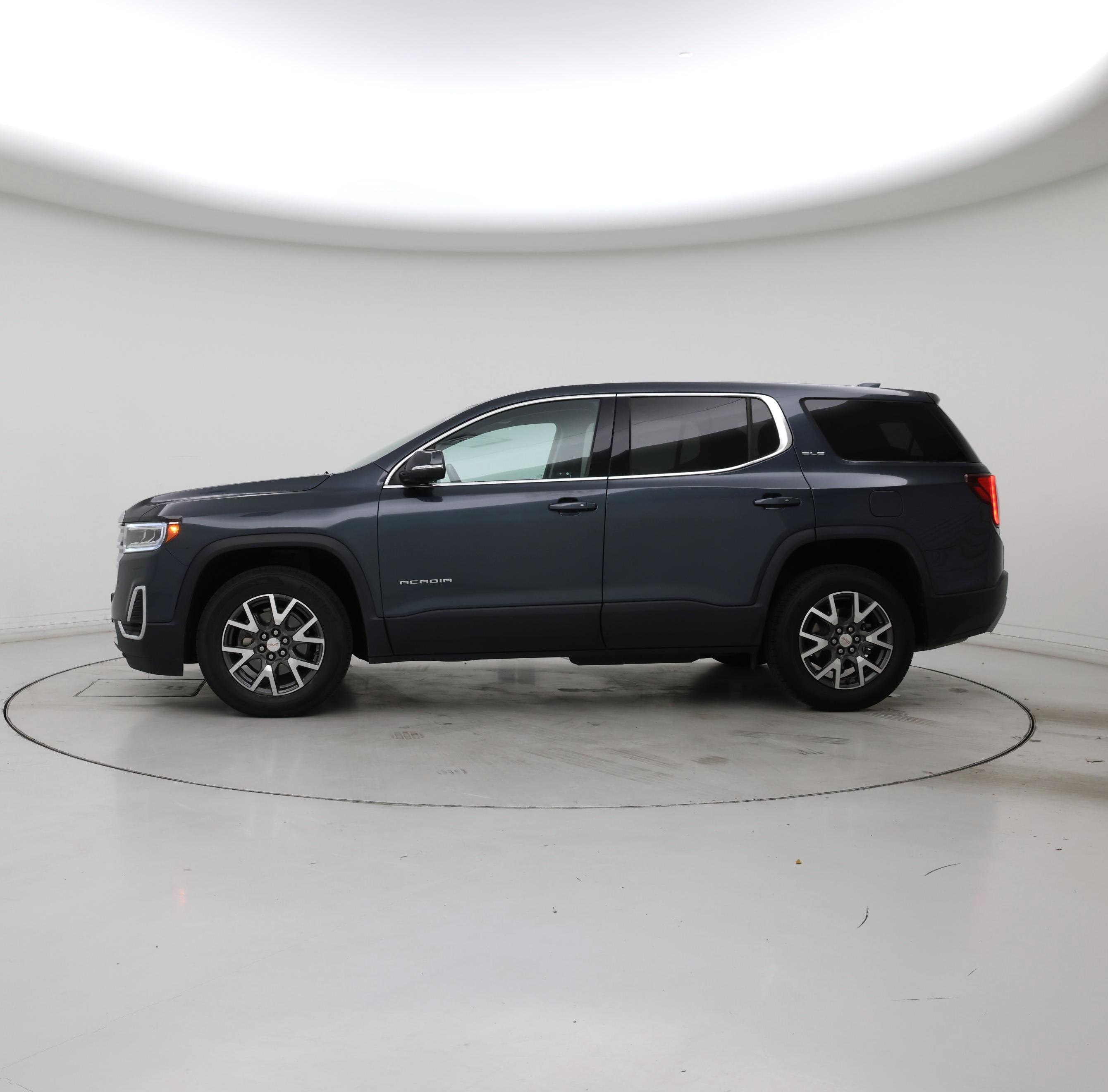 Thumbnail: 2020 GMC Acadia - 3