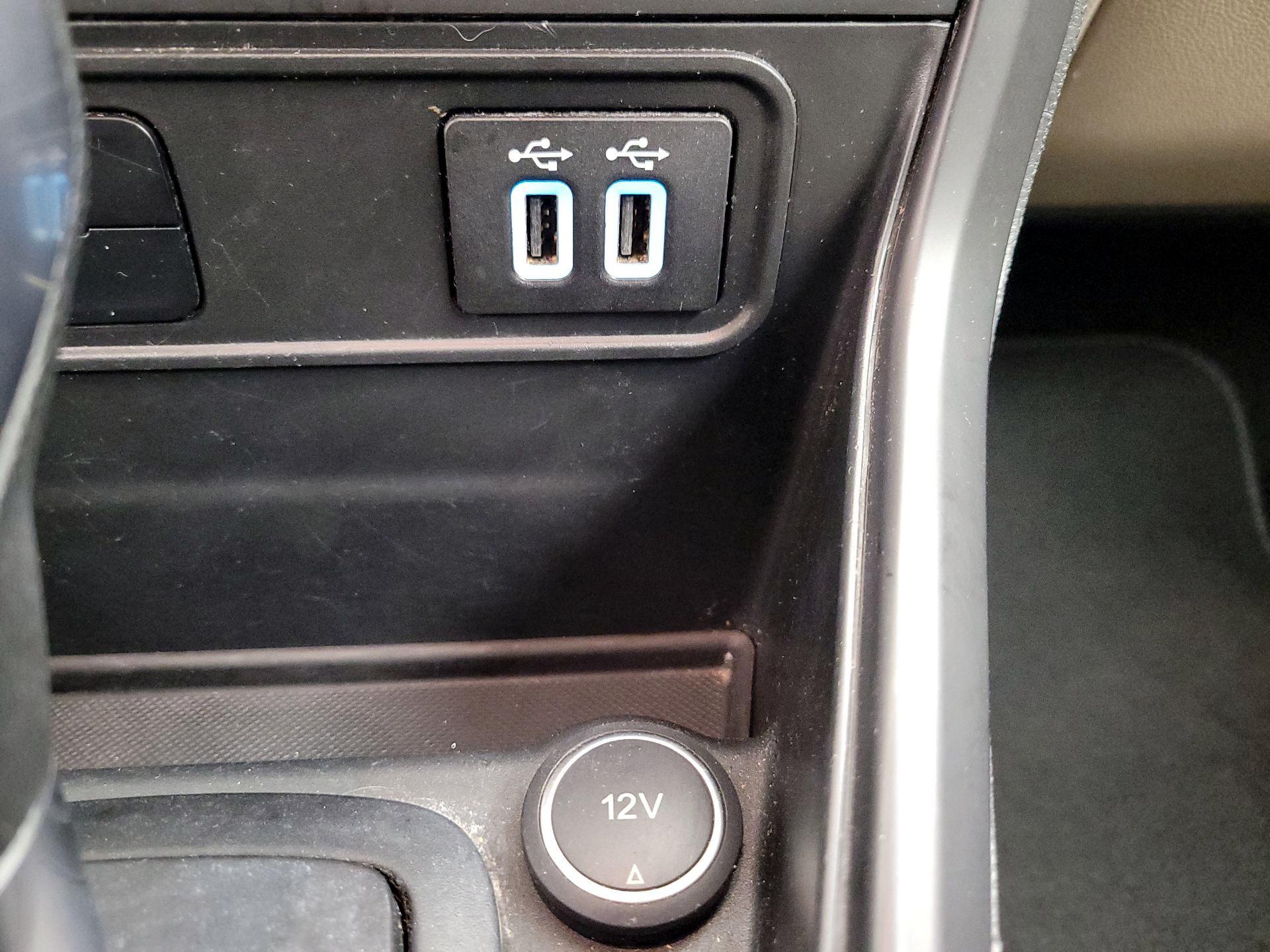 Thumbnail: 2021 Ford EcoSport - 18