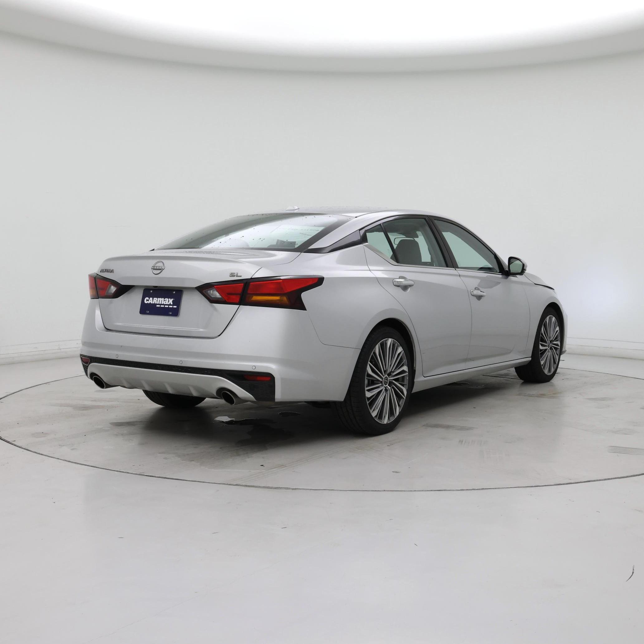 Thumbnail: 2023 Nissan Altima - 8