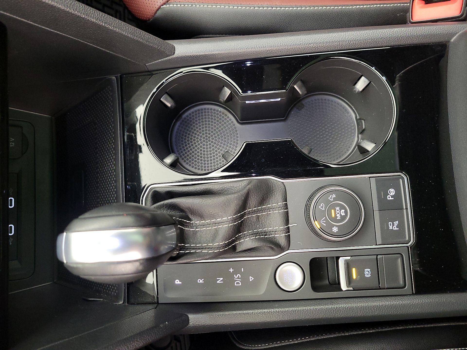 Thumbnail: 2023 Volkswagen Atlas - 18