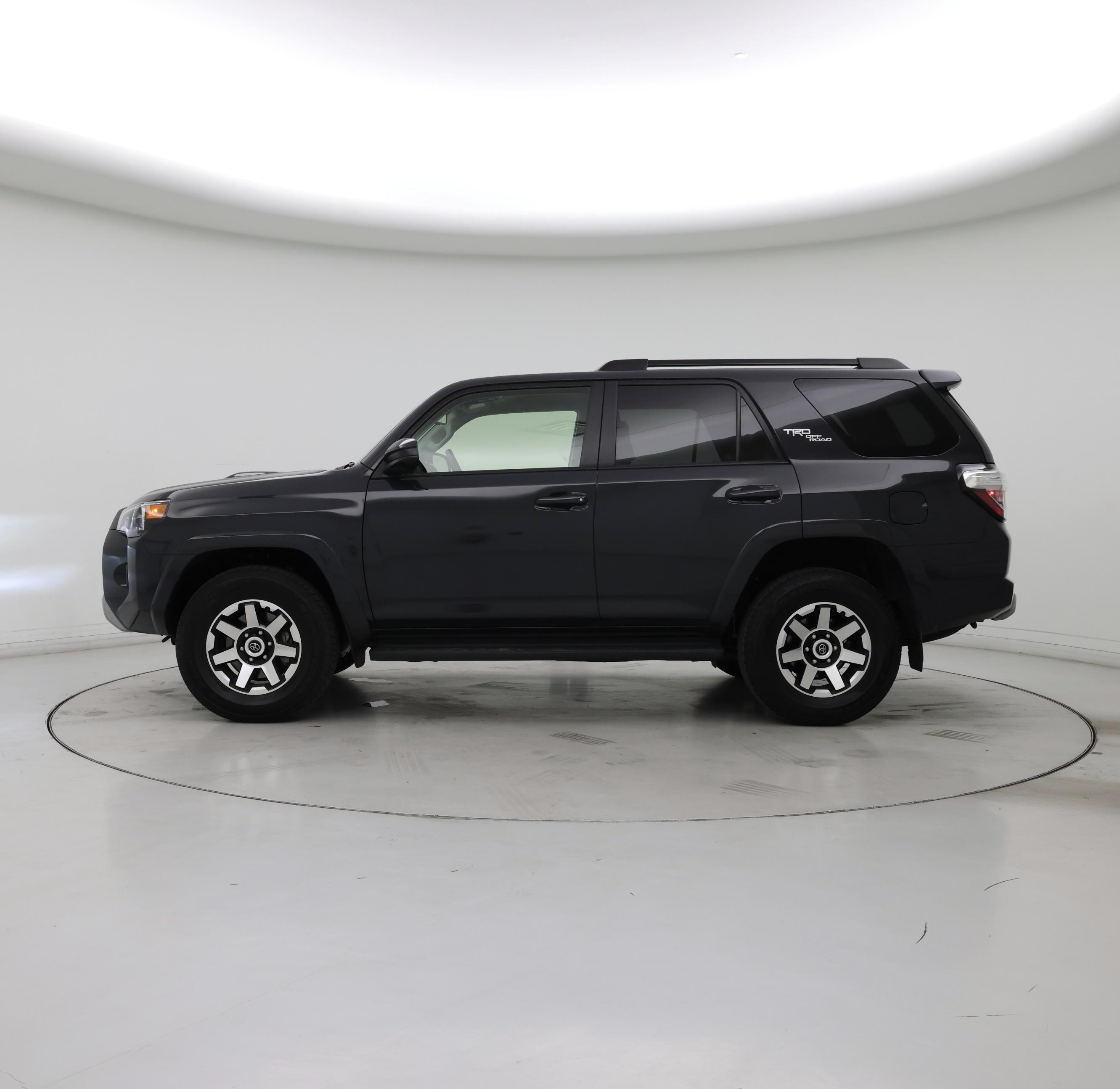 Thumbnail: 2024 Toyota 4Runner - 3
