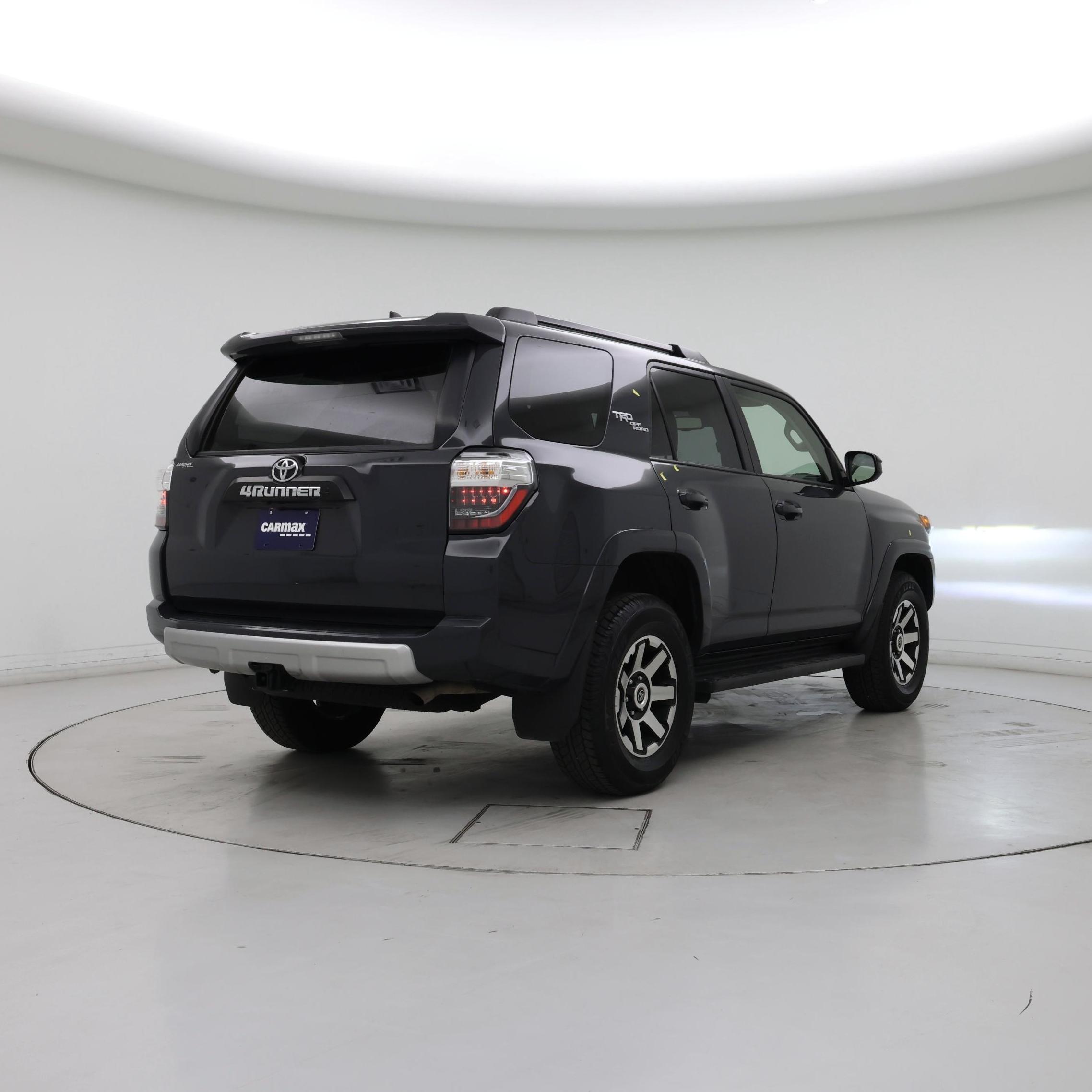 Thumbnail: 2024 Toyota 4Runner - 8