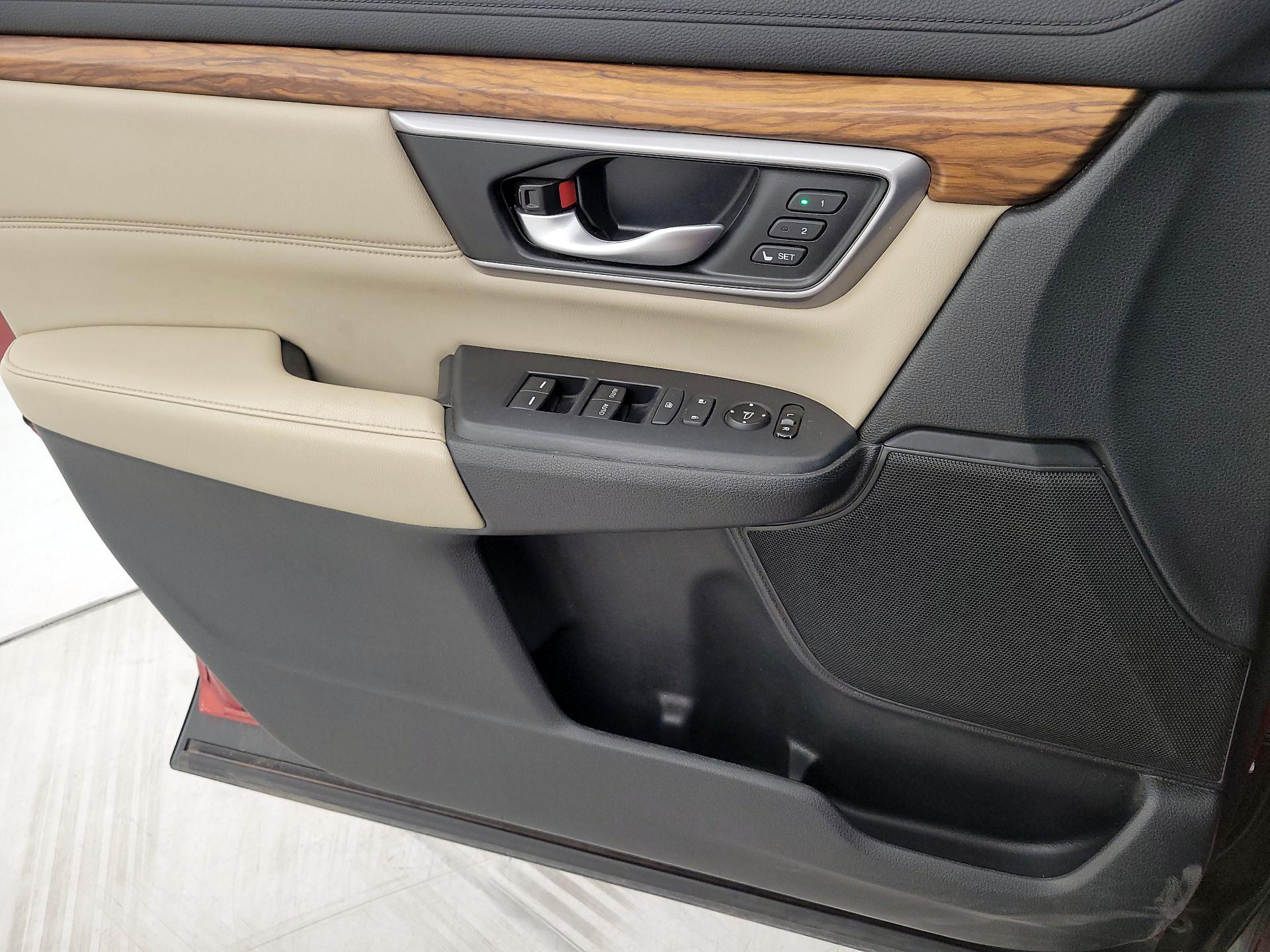 Thumbnail: 2018 Honda CR-V - 12
