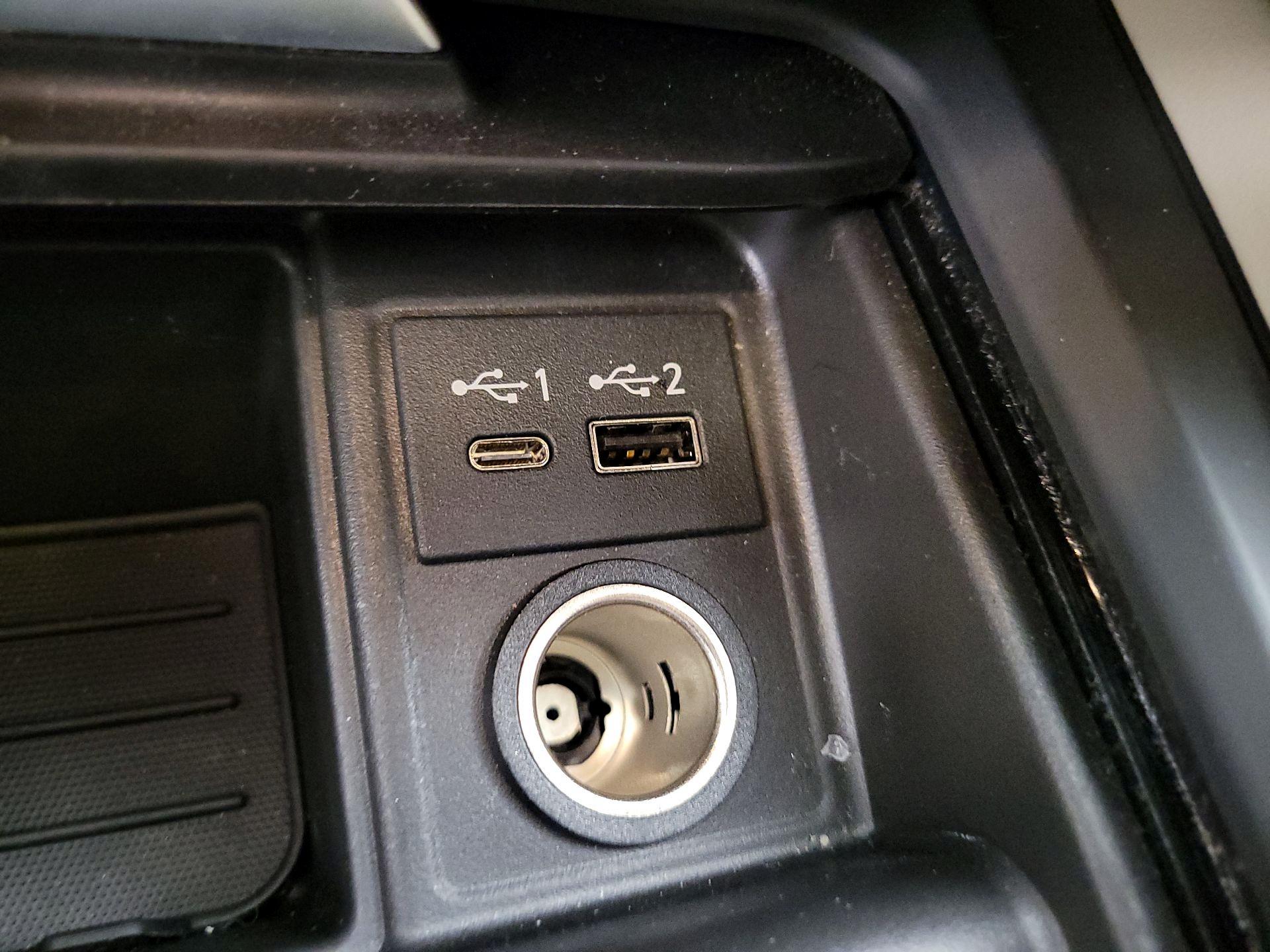 Thumbnail: 2020 INFINITI QX50 - 19