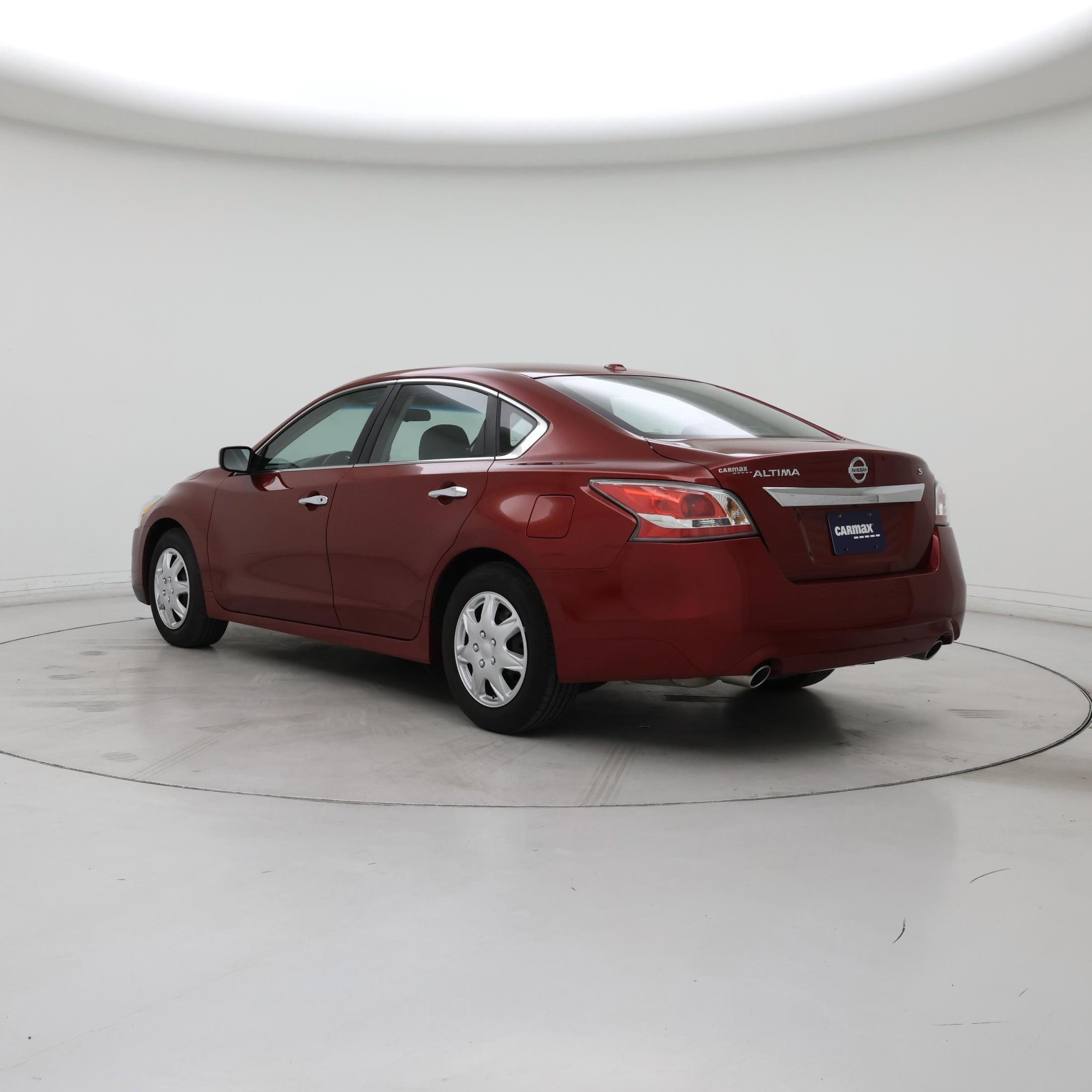 Thumbnail: 2015 Nissan Altima - 2