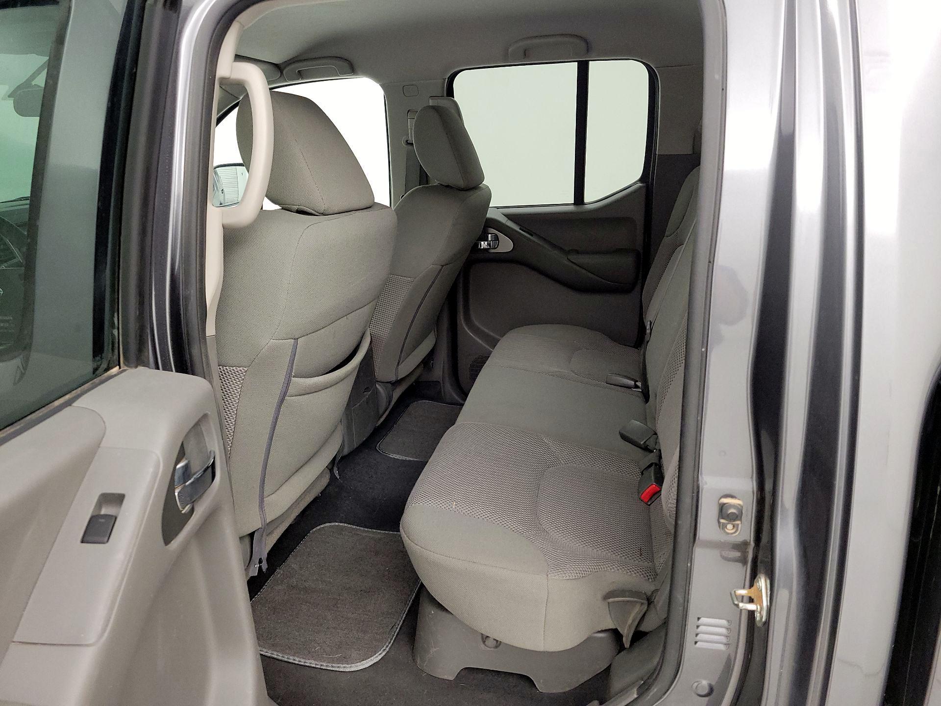 Thumbnail: 2019 Nissan Frontier - 19