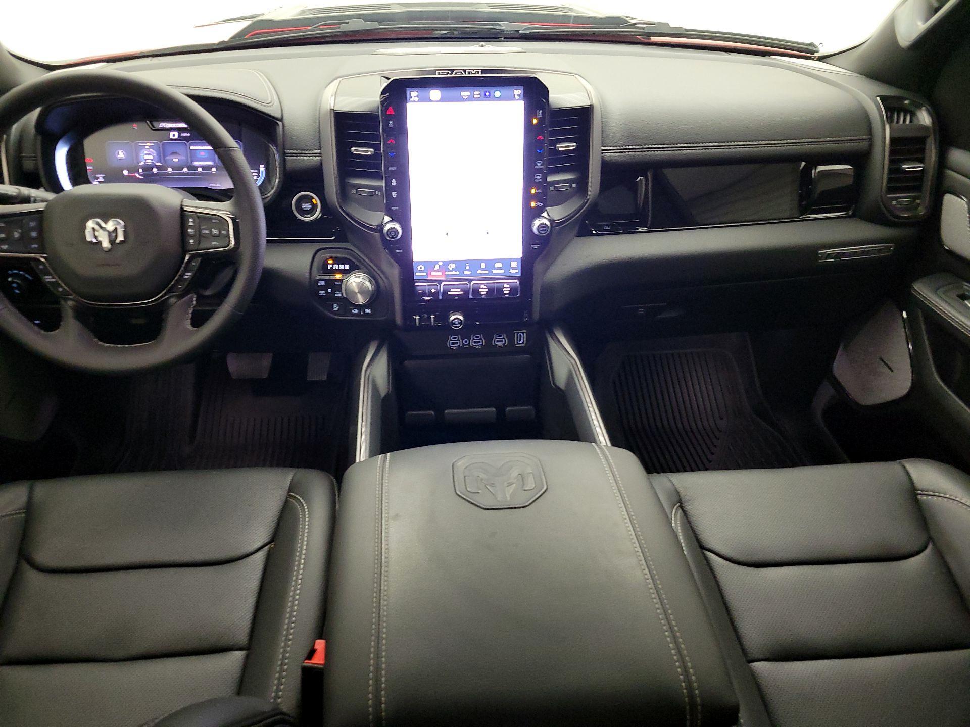 Thumbnail: 2025 RAM 1500 - 9