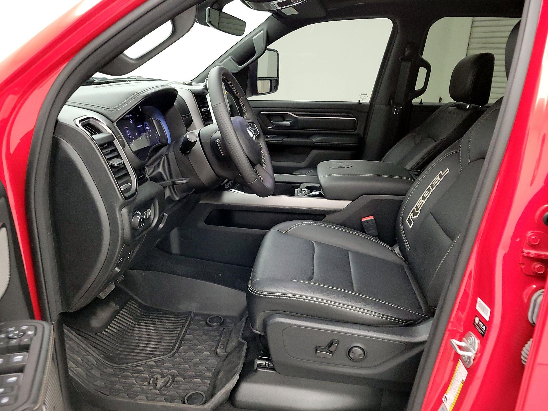 Thumbnail: 2025 RAM 1500 - 11