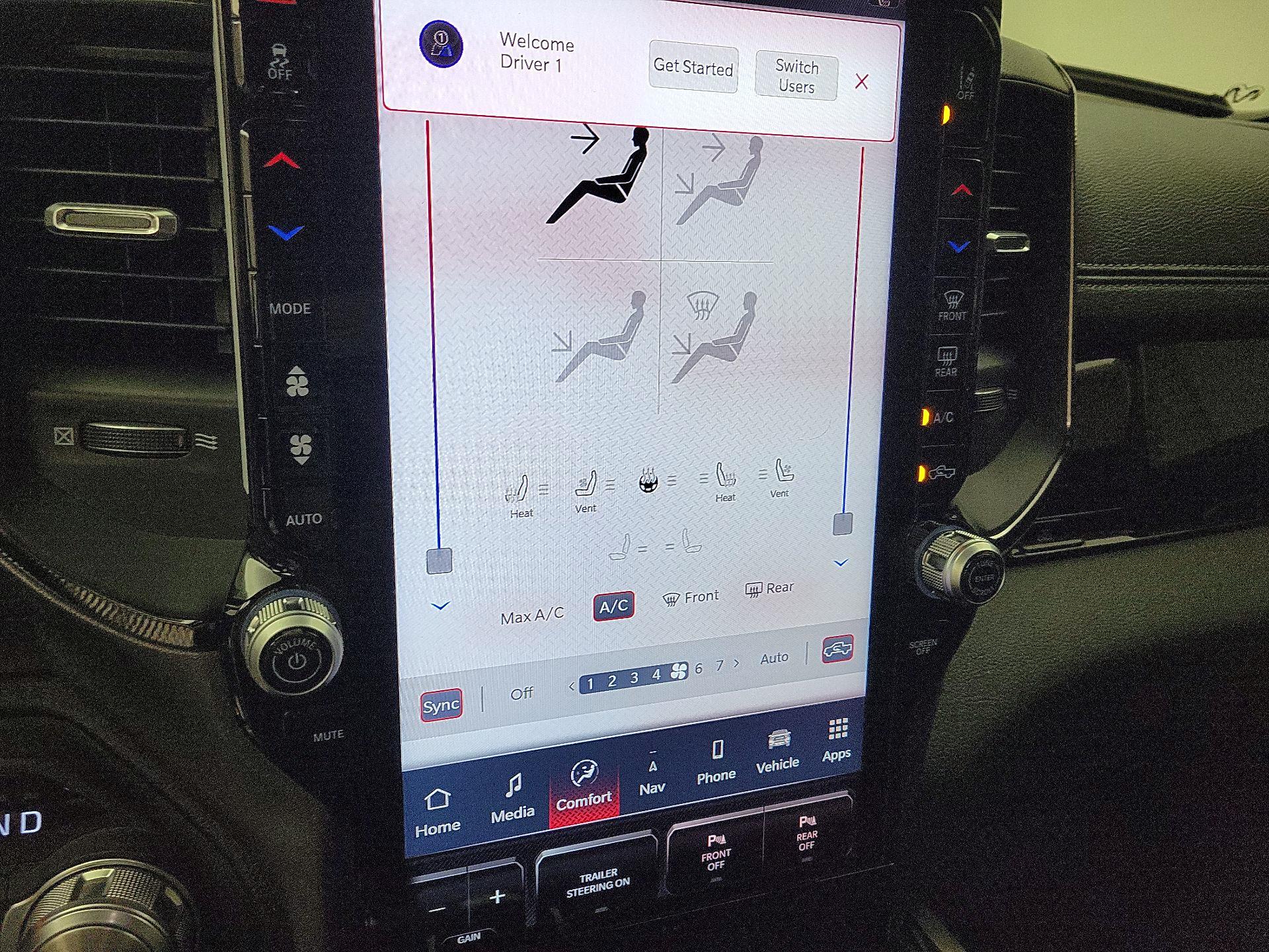 Thumbnail: 2025 RAM 1500 - 14