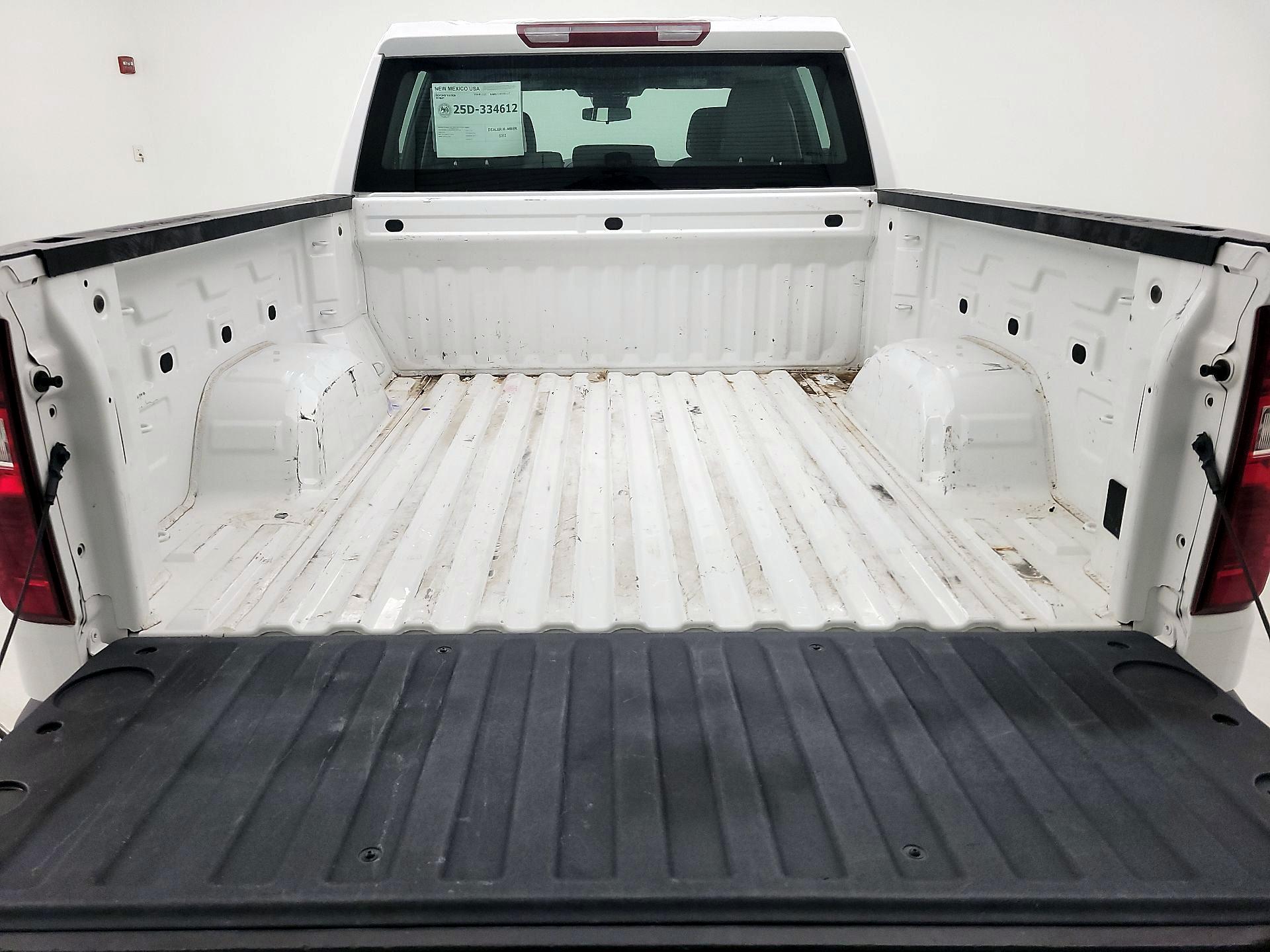 Thumbnail: 2023 Chevrolet Silverado 1500 - 20