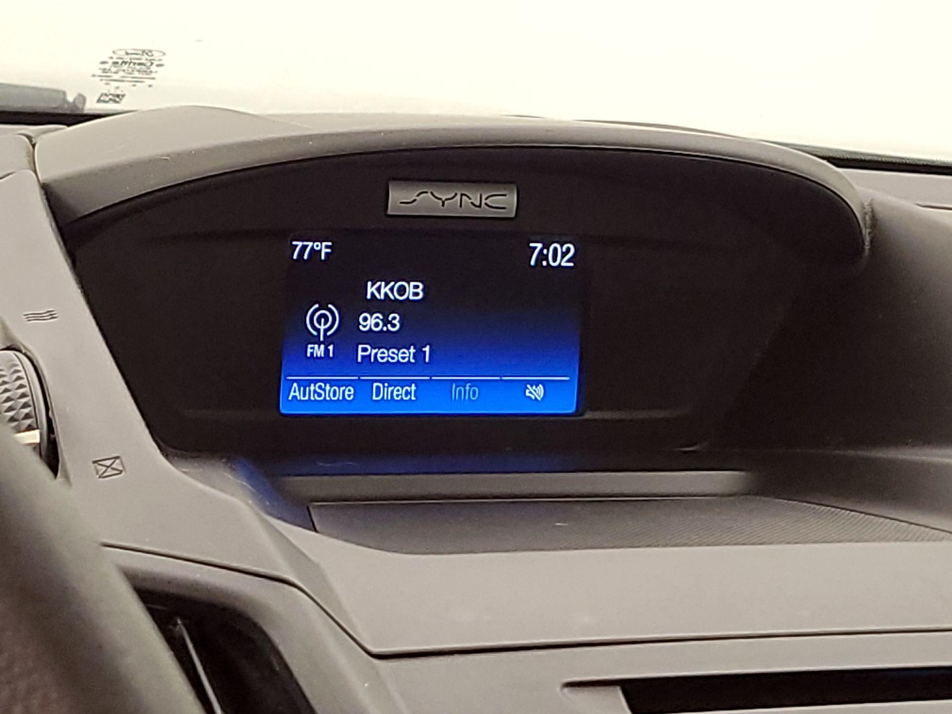 Thumbnail: 2016 Ford Escape - 15