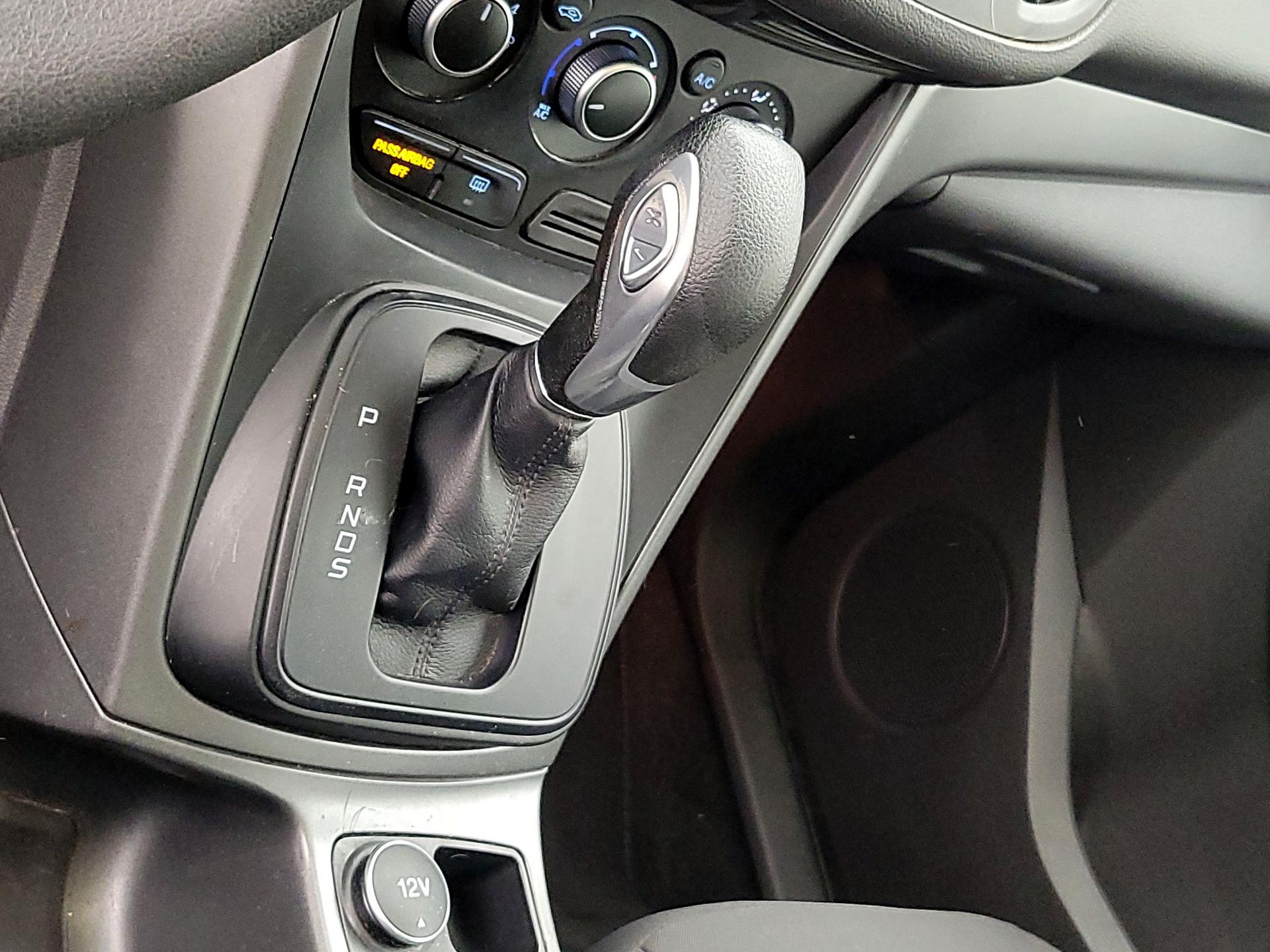 Thumbnail: 2016 Ford Escape - 17