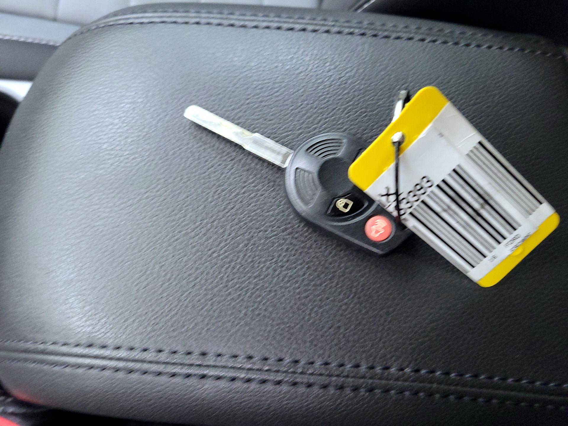 Thumbnail: 2016 Ford Escape - 18