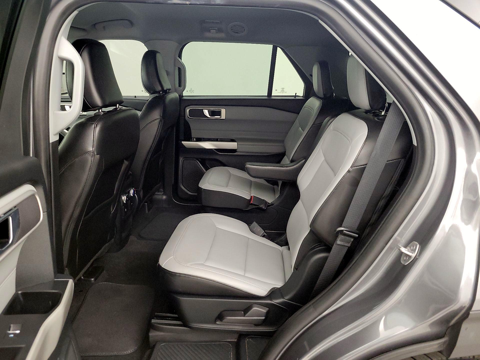 Thumbnail: 2021 Ford Explorer - 19