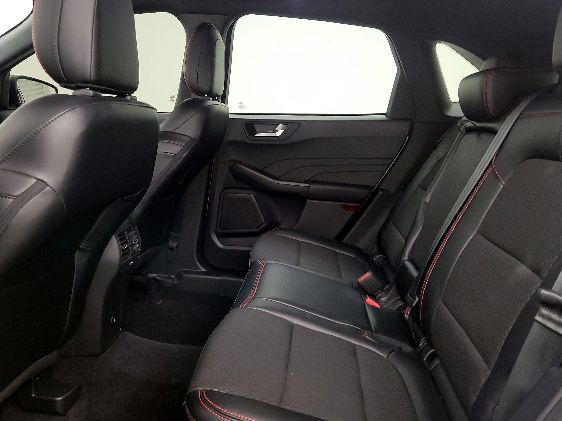 Thumbnail: 2023 Ford Escape - 20