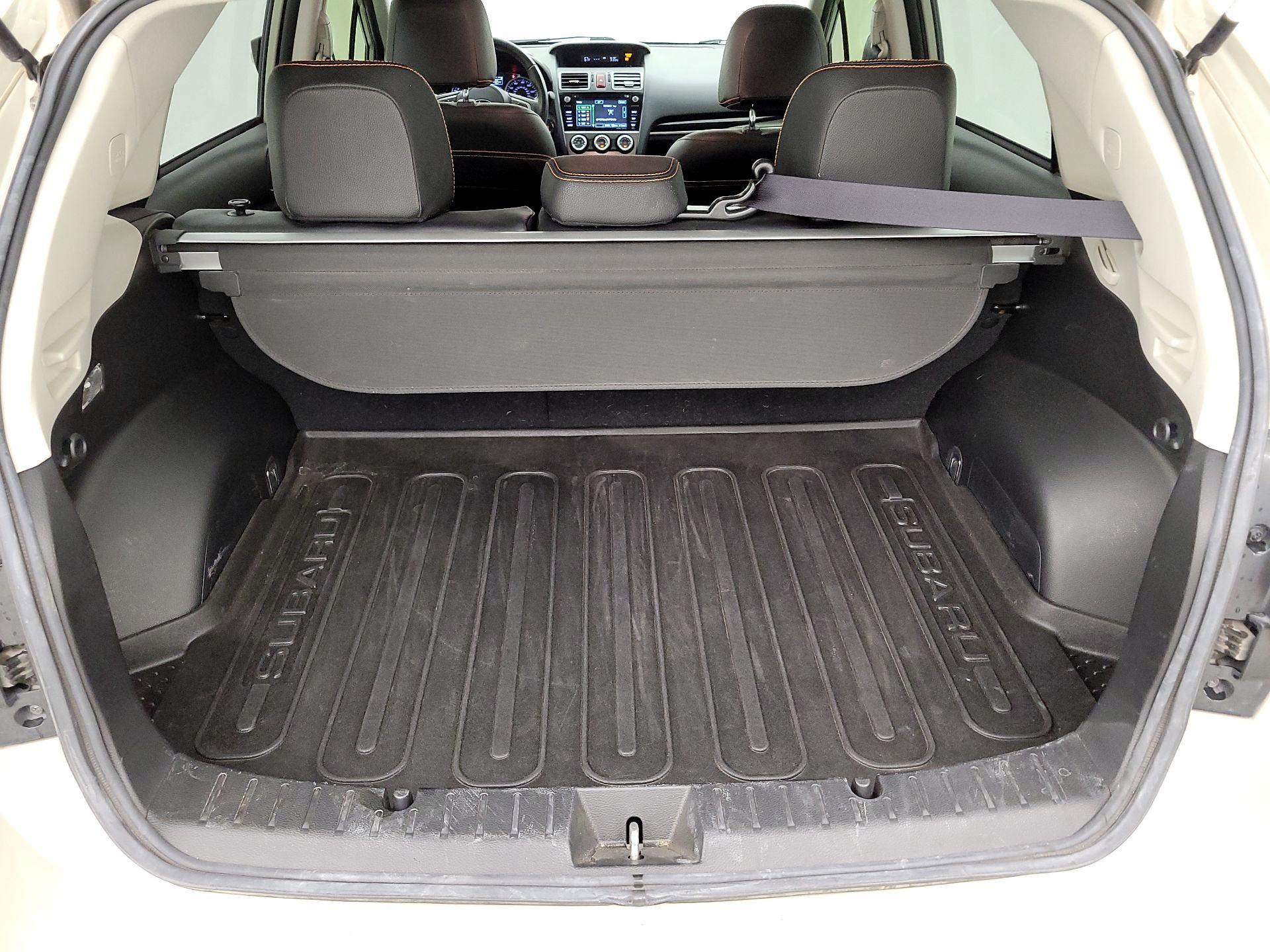 Thumbnail: 2017 Subaru Crosstrek - 16