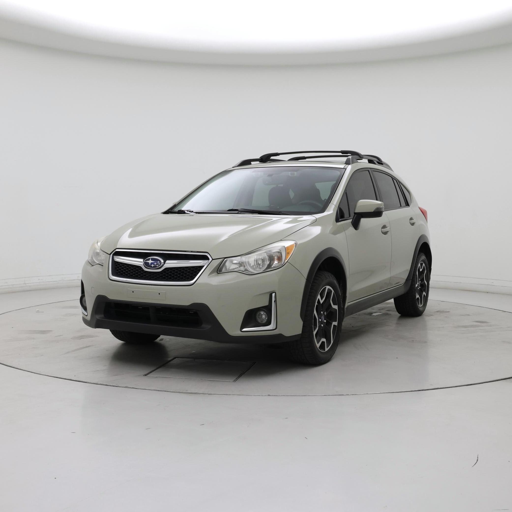 Thumbnail: 2017 Subaru Crosstrek - 4