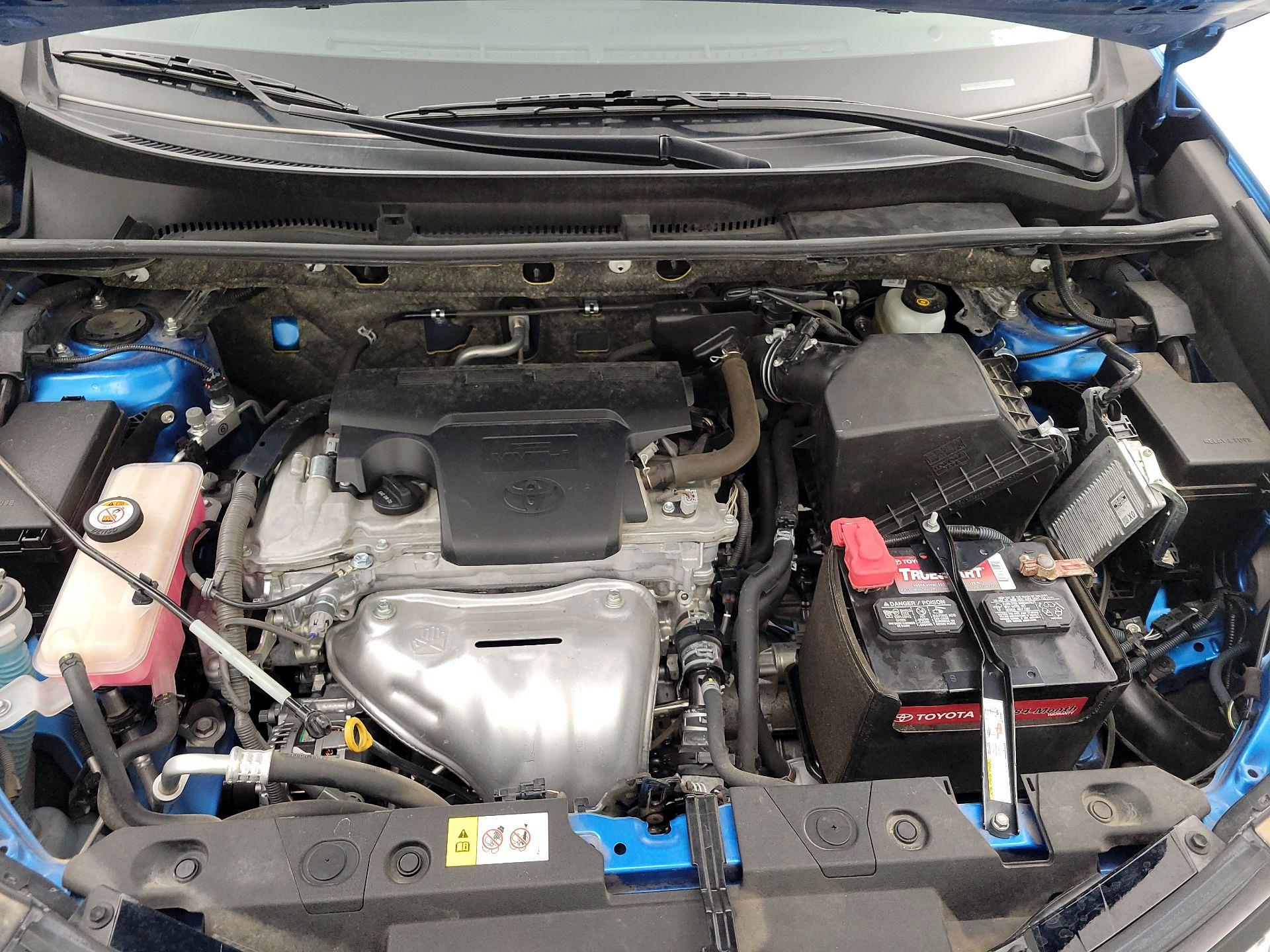 Thumbnail: 2016 Toyota RAV4 - 17