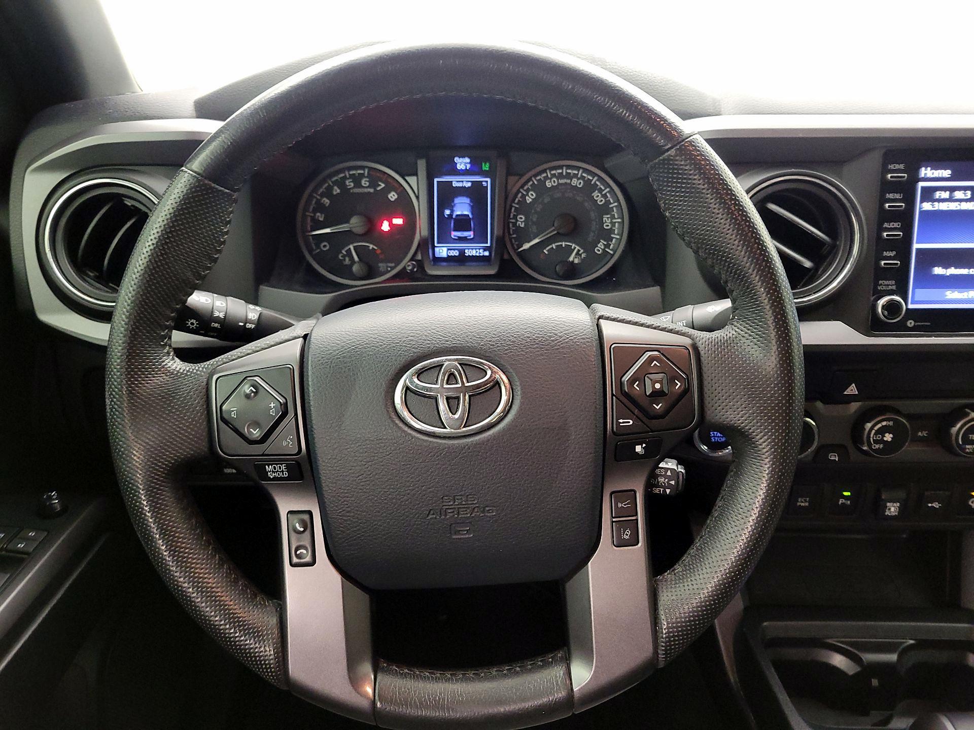 Thumbnail: 2020 Toyota Tacoma - 10
