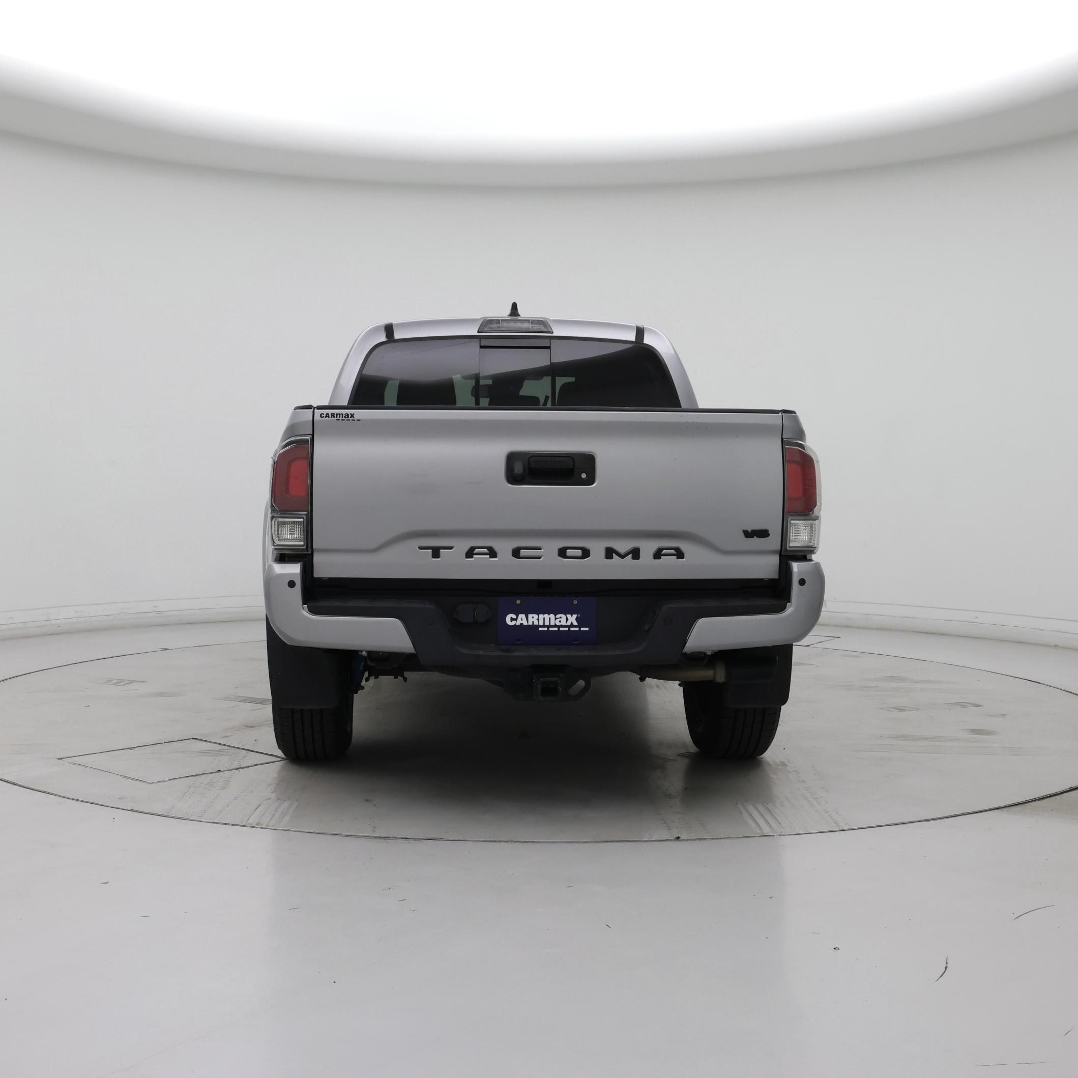 Thumbnail: 2020 Toyota Tacoma - 6