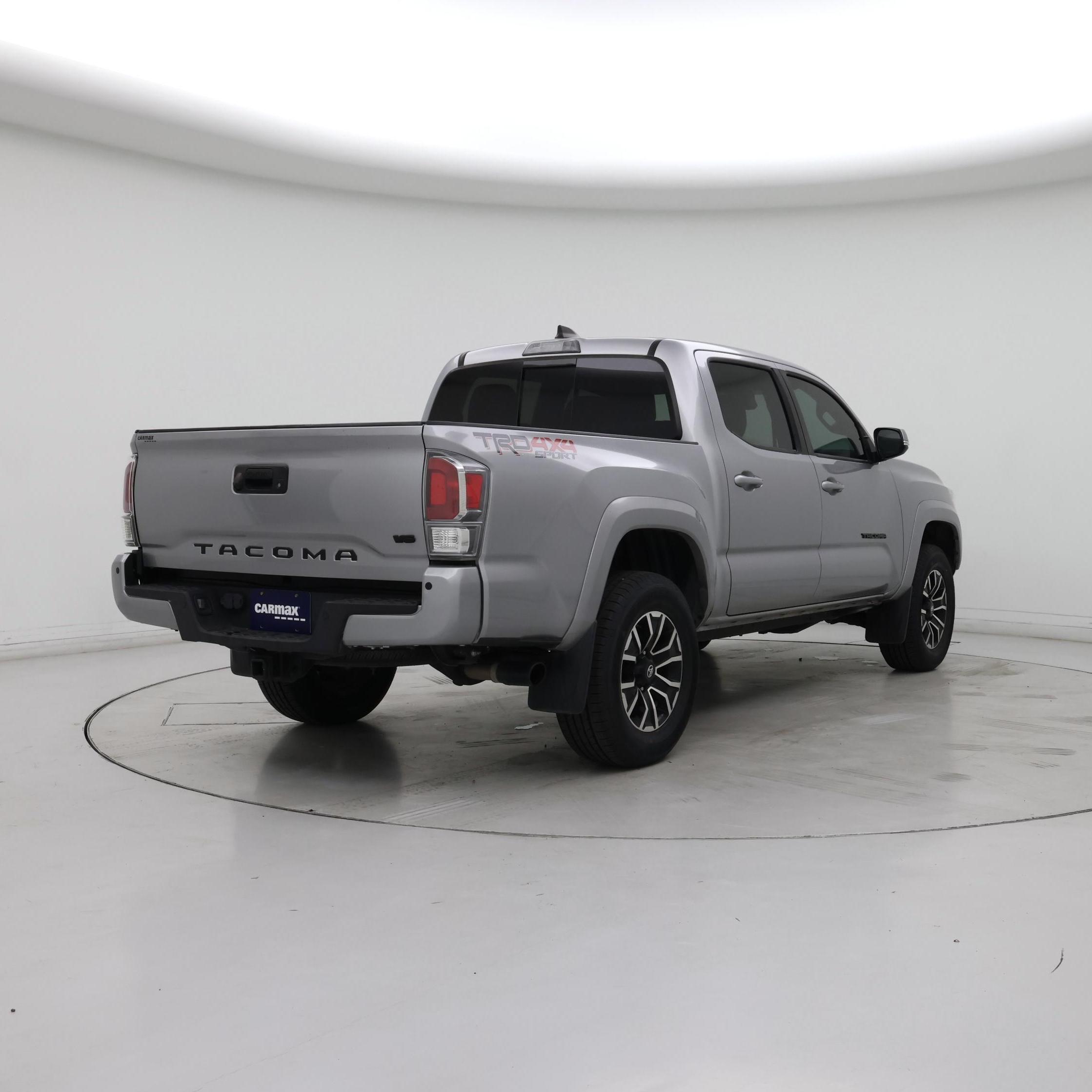 Thumbnail: 2020 Toyota Tacoma - 8