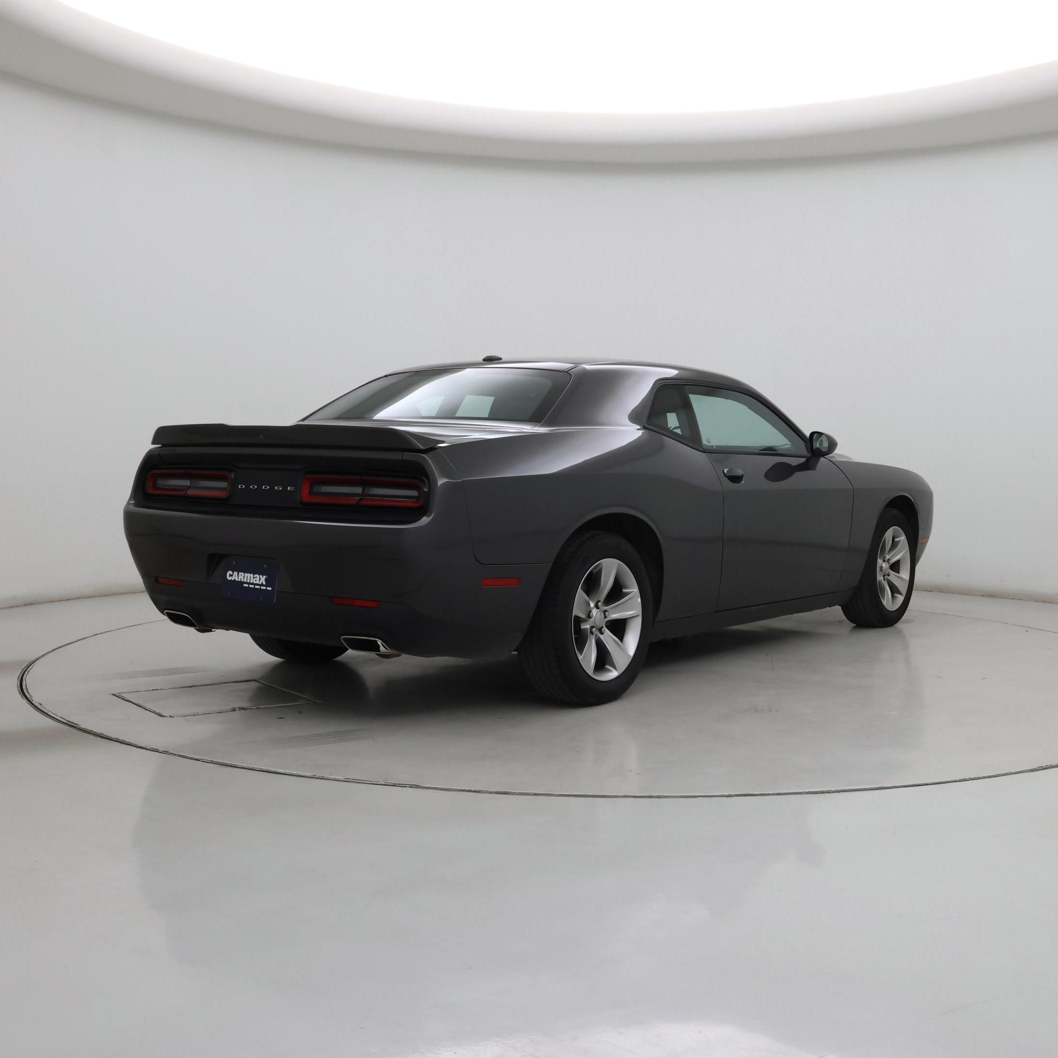 Thumbnail: 2021 Dodge Challenger - 8