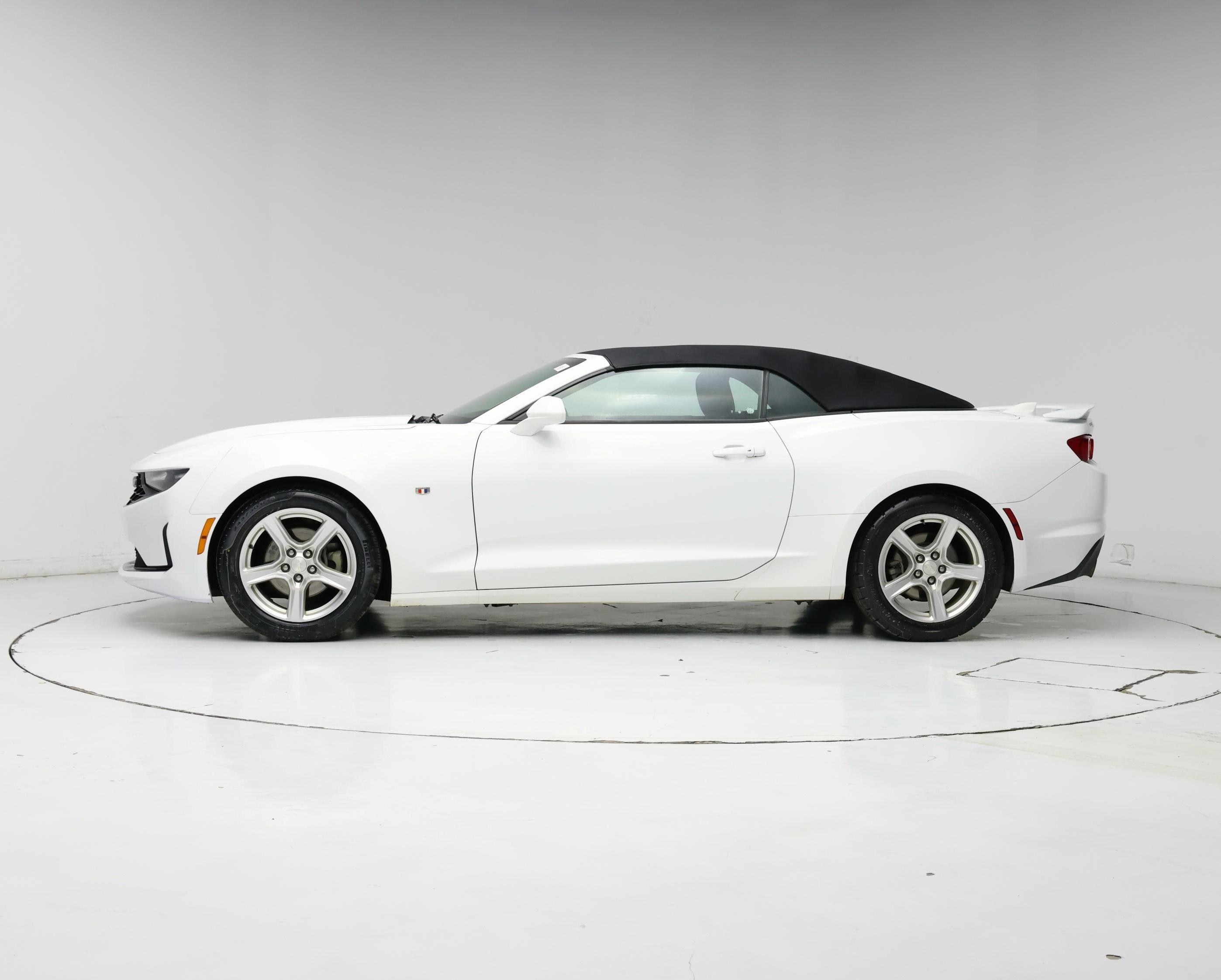 Thumbnail: 2020 Chevrolet Camaro - 3