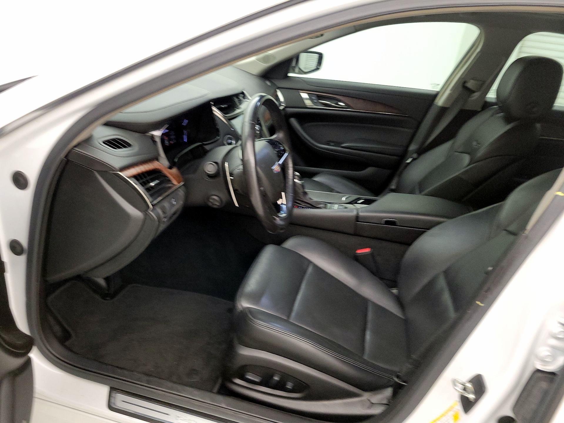 Thumbnail: 2019 Cadillac CTS - 11
