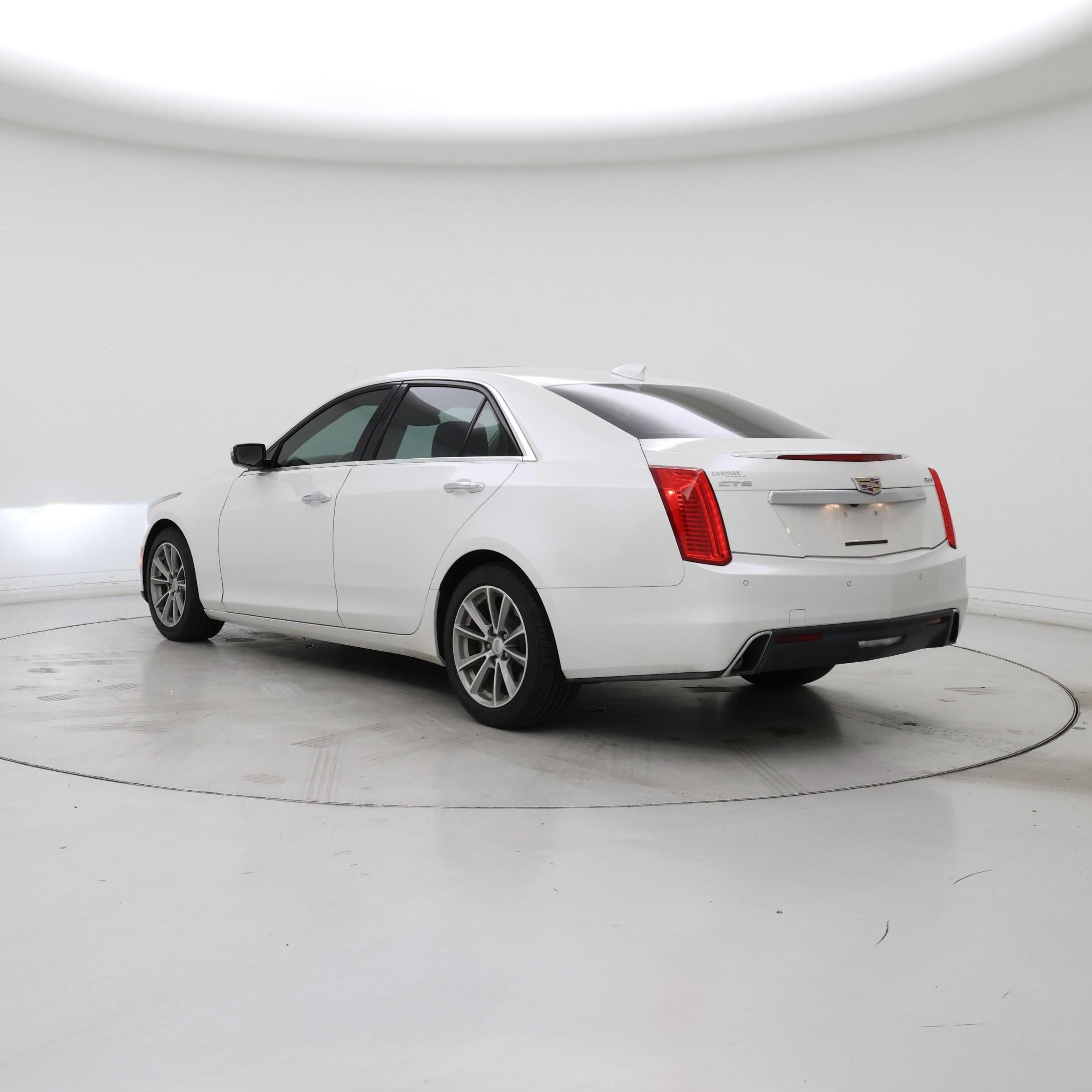 Thumbnail: 2019 Cadillac CTS - 2