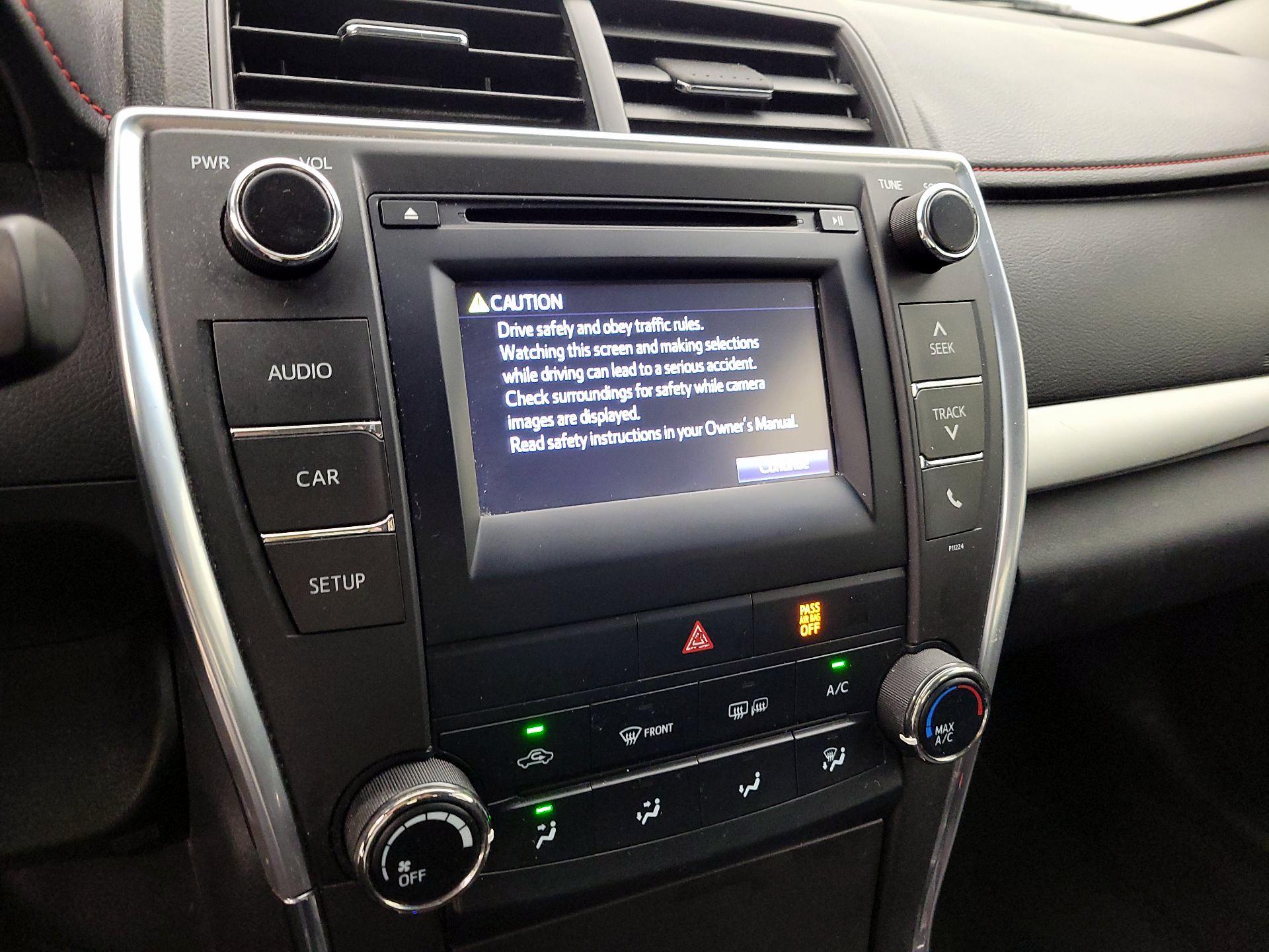 Thumbnail: 2016 Toyota Camry - 13