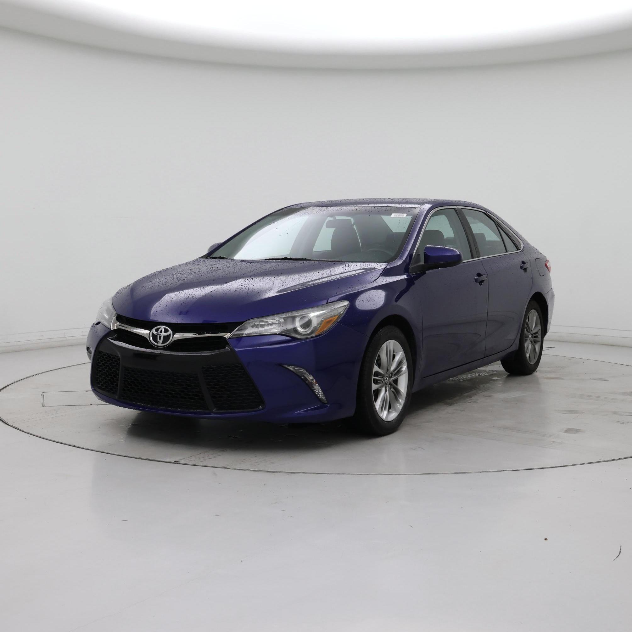 Thumbnail: 2016 Toyota Camry - 4