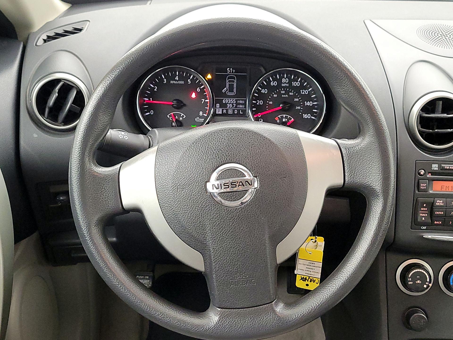 Thumbnail: 2014 Nissan Rogue - 10