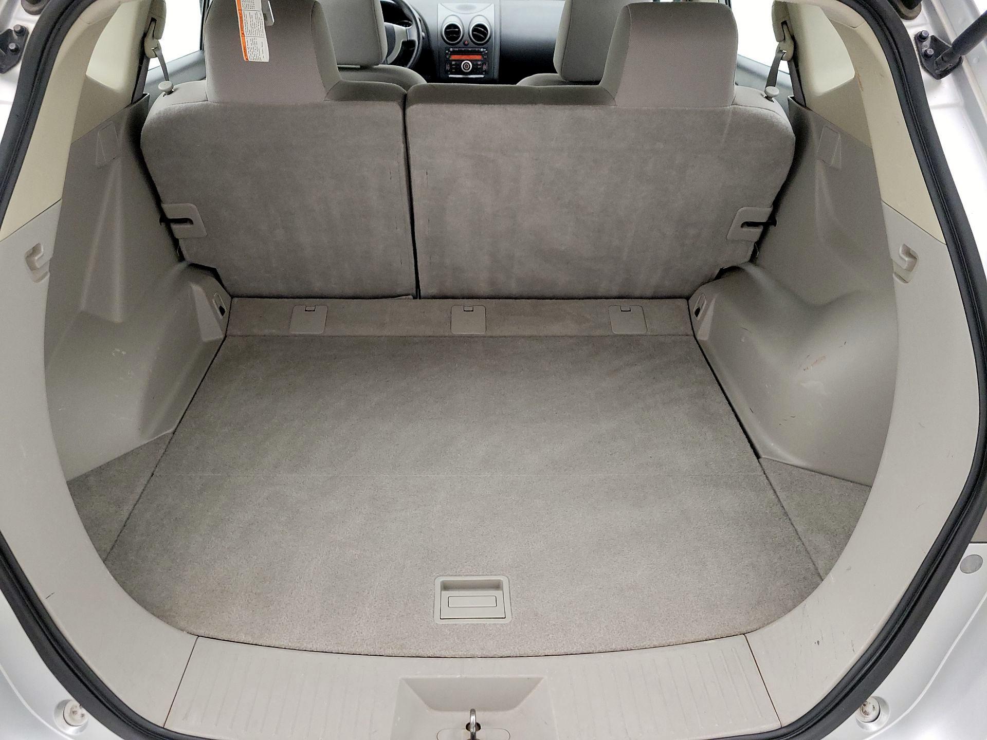 Thumbnail: 2014 Nissan Rogue - 18