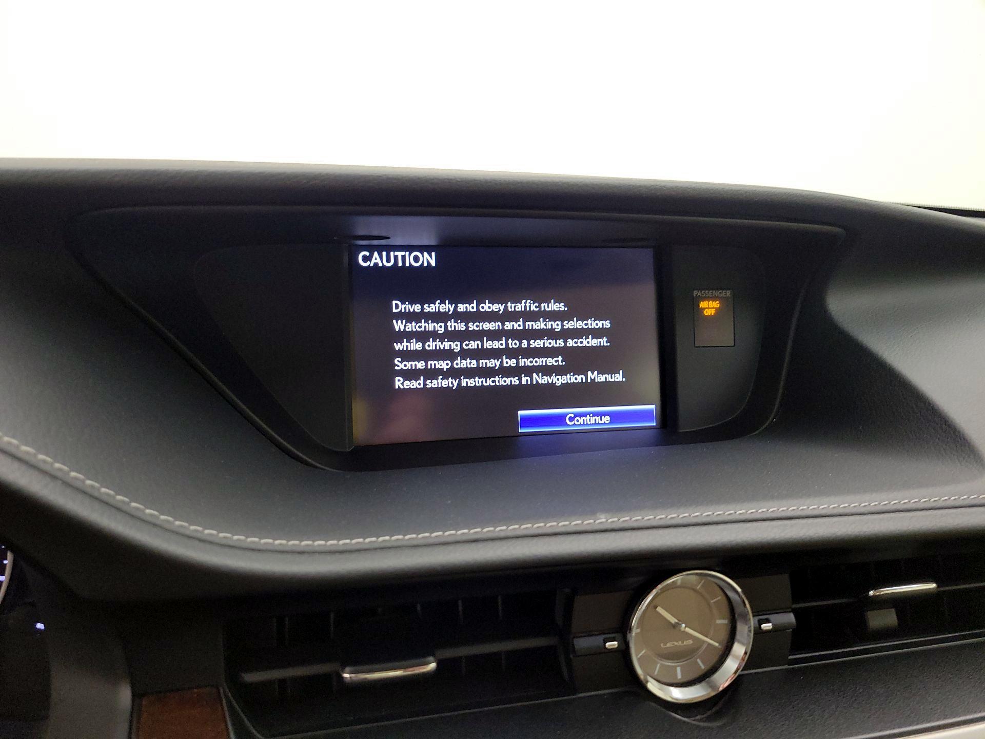 Thumbnail: 2014 Lexus ES - 13